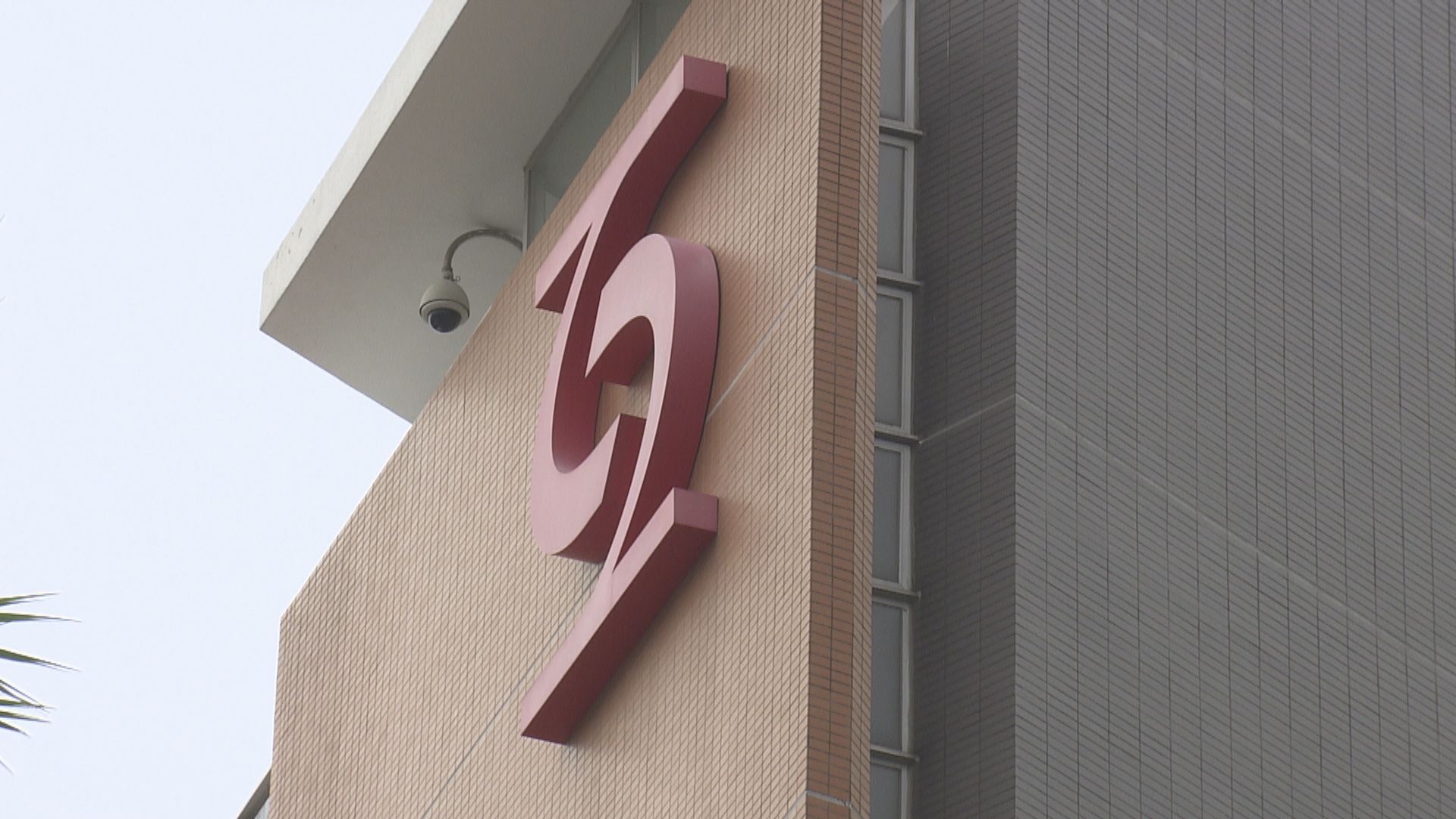 遺棄雙非童 據悉內地母向警方稱願接回兒子但未有確實日期 