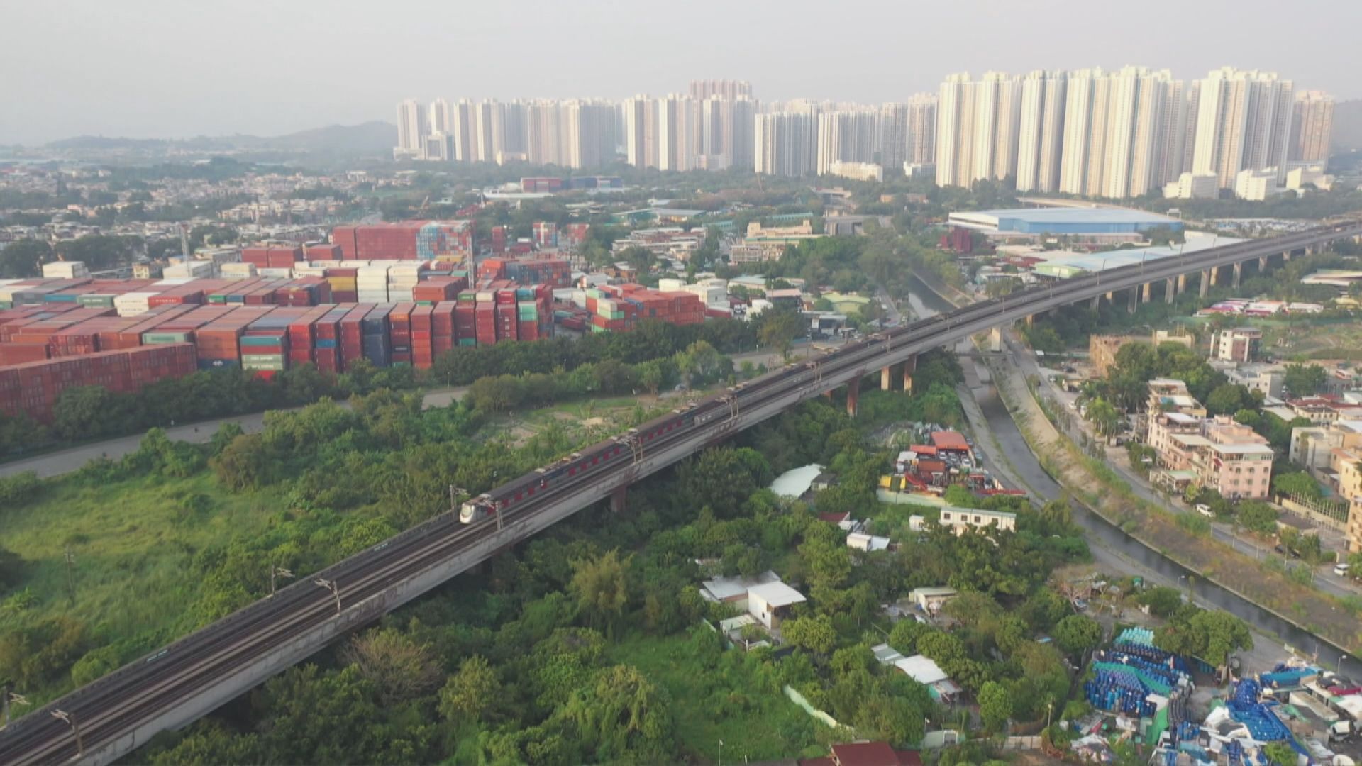 林鄭：繼推增加土地供應工作包括收回發展土地