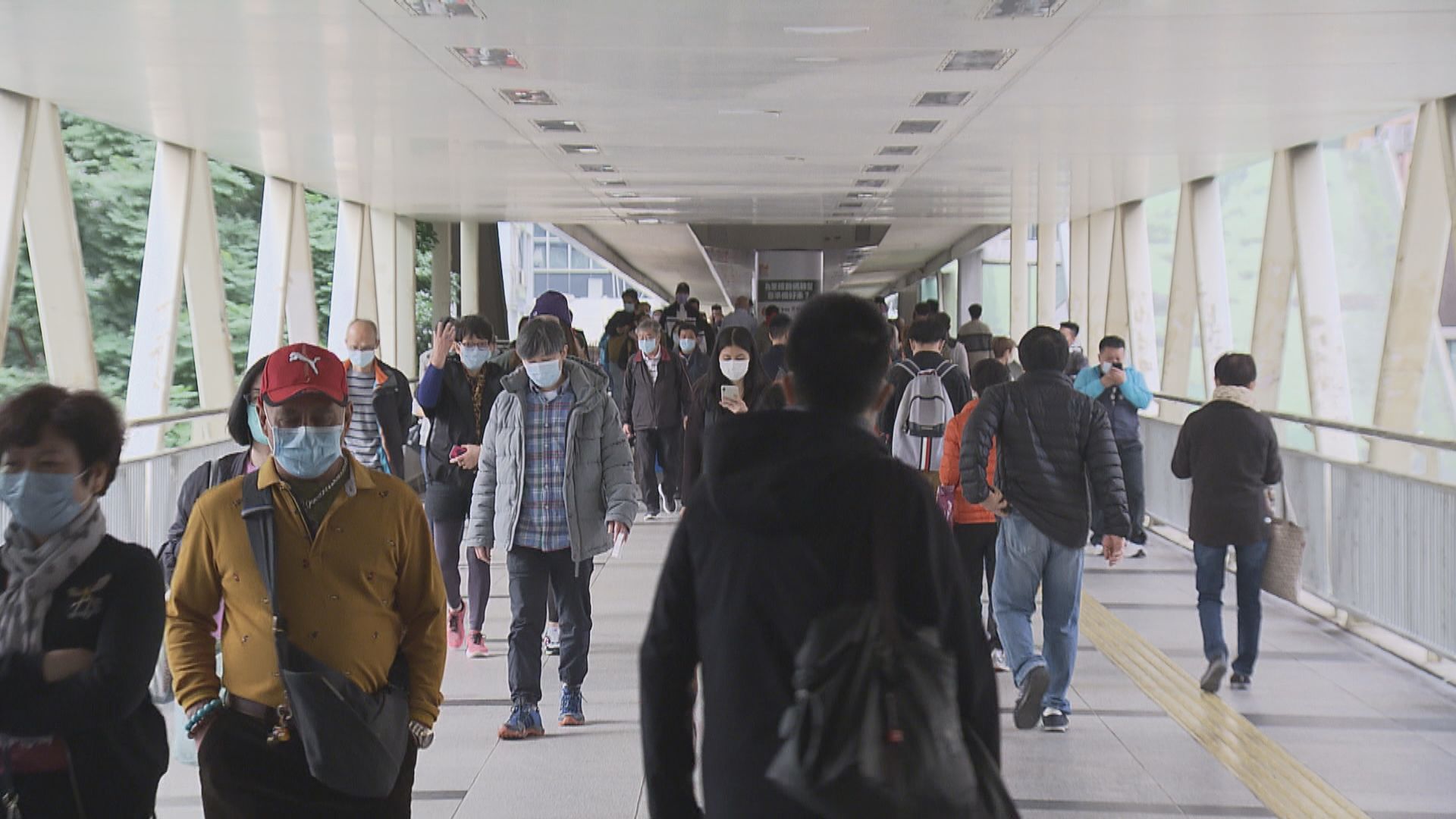 口罩令明日起取消　醫院及院舍可要求訪客戴口罩