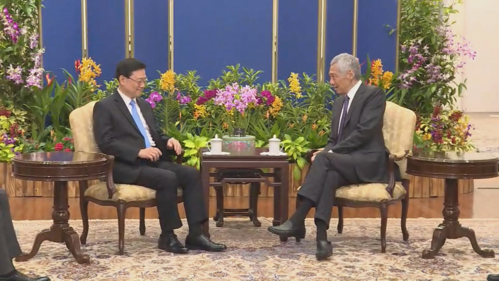 李家超與李顯龍會面 期望此行加強與新加坡關係