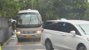 李家超參觀四川都江堰大熊貓基地 商討送贈細節