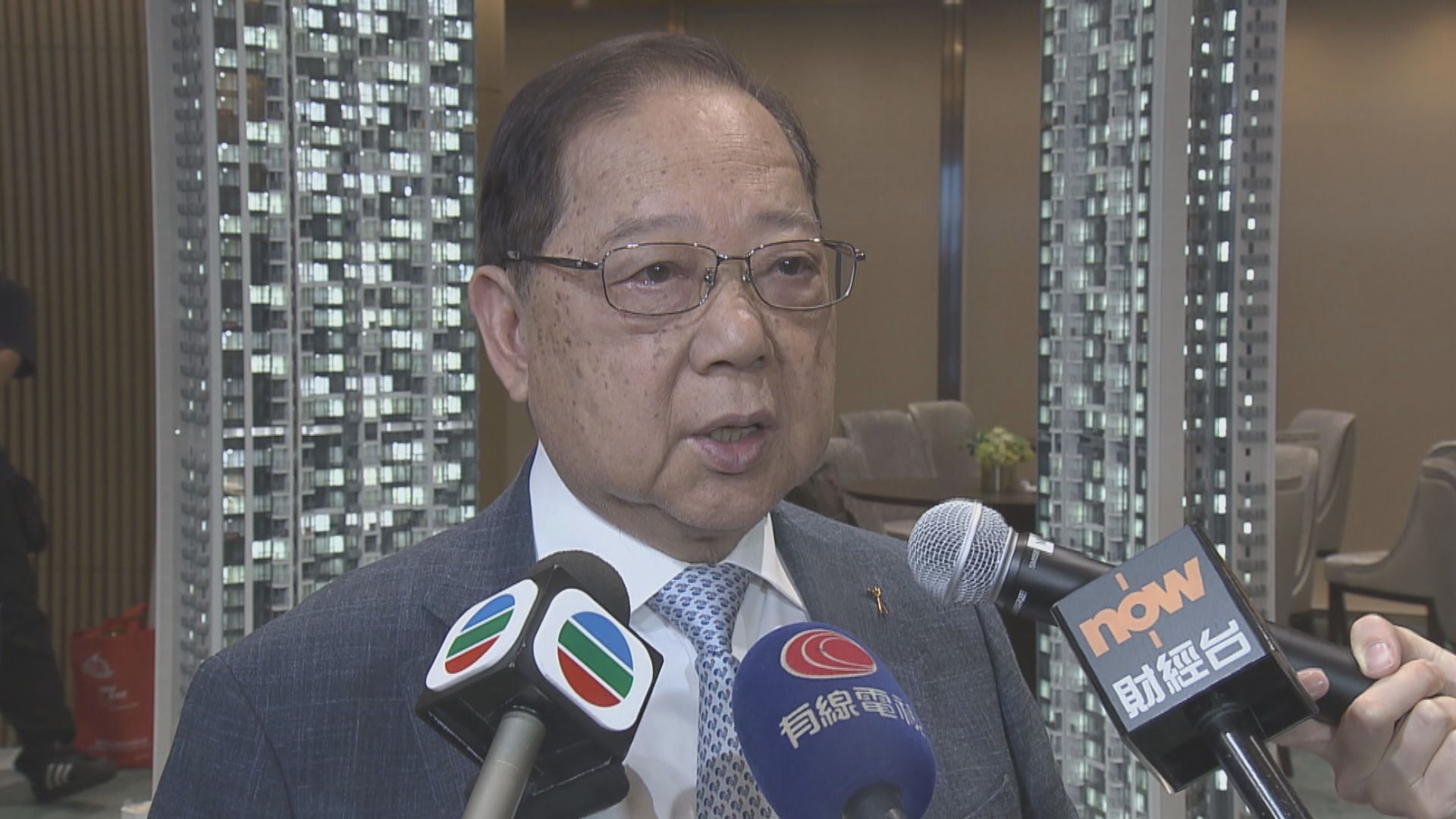 梁志堅：五年來林鄭月娥有功績