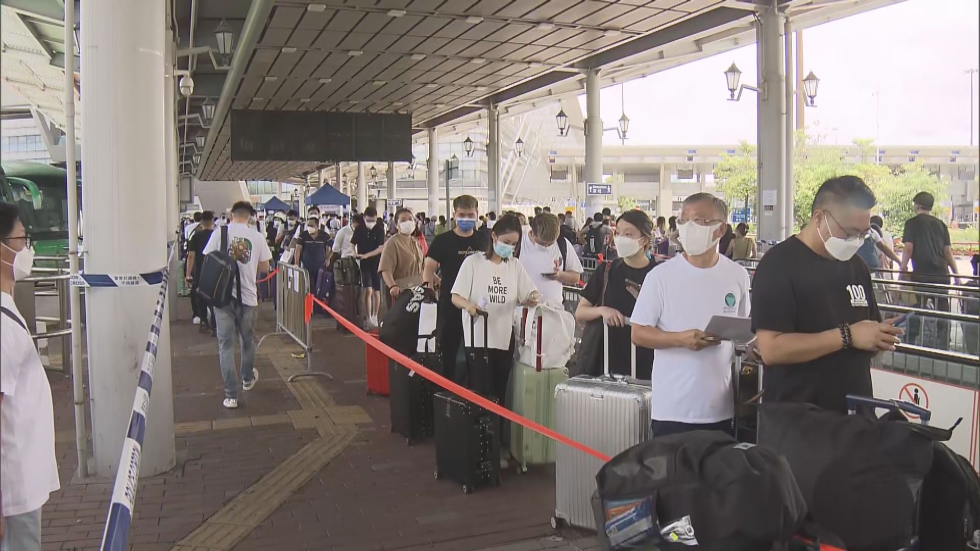 李家超回應「0+7」方案　指須評估疫情發展