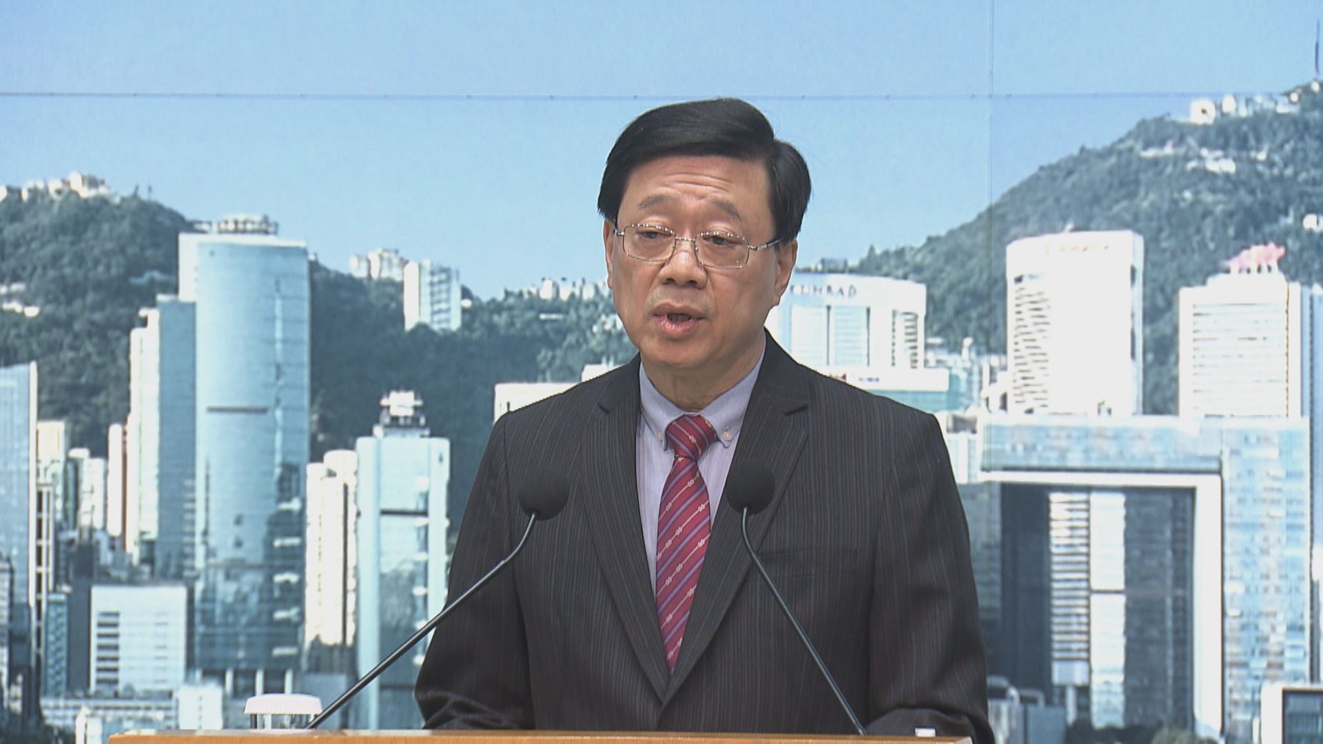 律政司申禁播《願榮光歸香港》 李家超：有義務維護國安