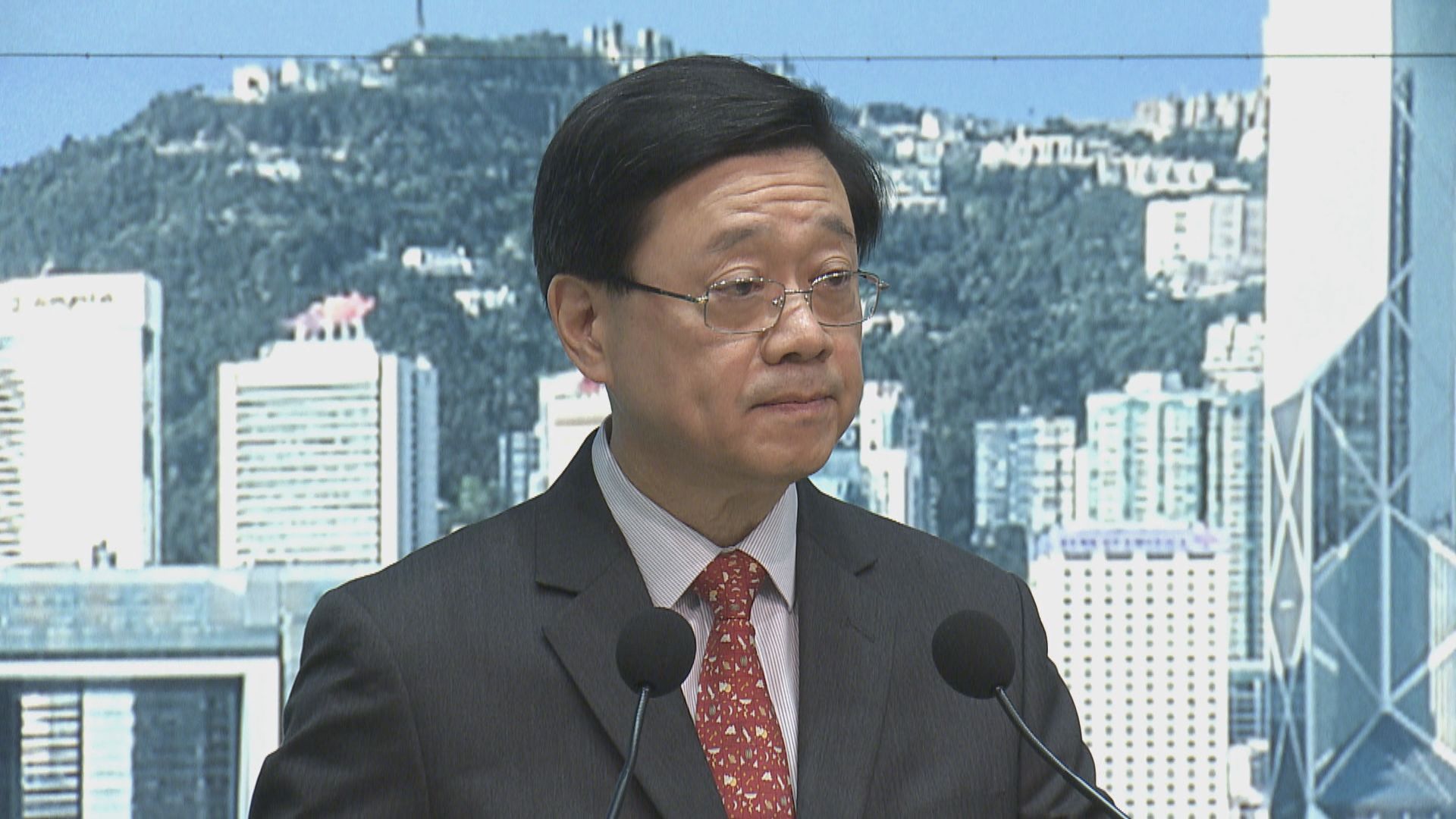 《願榮光》歌曲重新上架 李家超：有責任維護國家安全