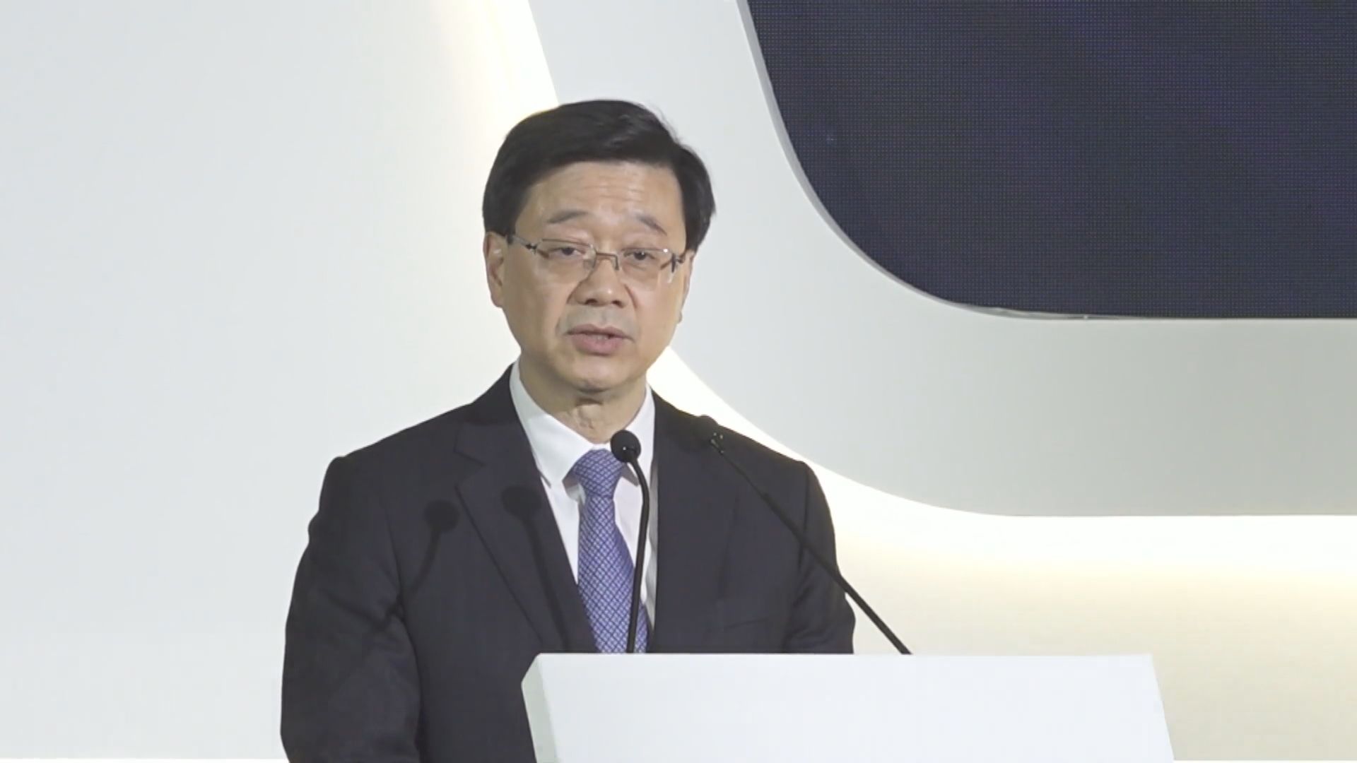 李家超：香港重返國際舞台　期待與阿聯酋加強合作