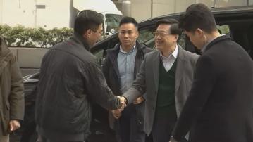 李家超訪油麻地廟街市集