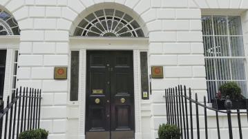 駐倫敦經貿辦人員被捕 李家超：已要求英方公正處理 不接受無理指控