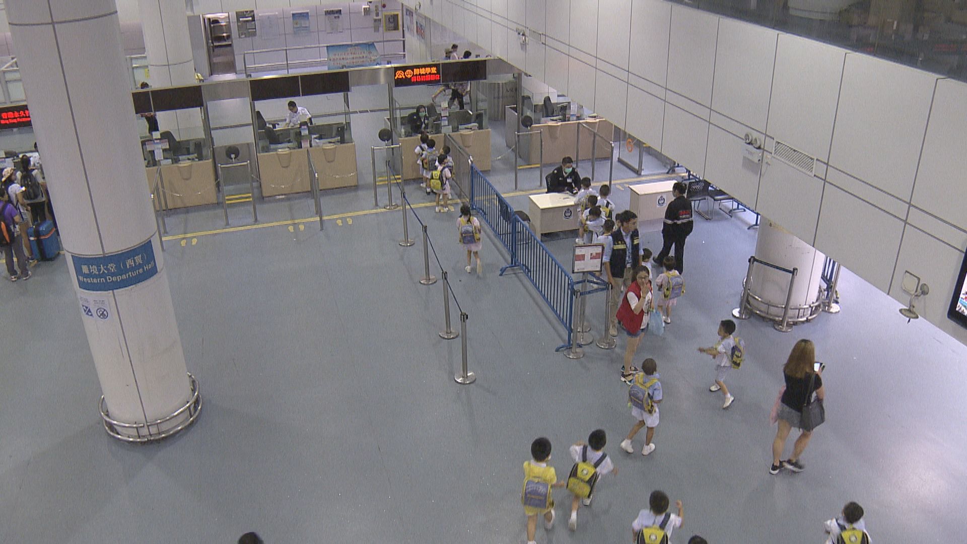 林鄭冀月內制定放寬粵港澳特定人士檢疫安排