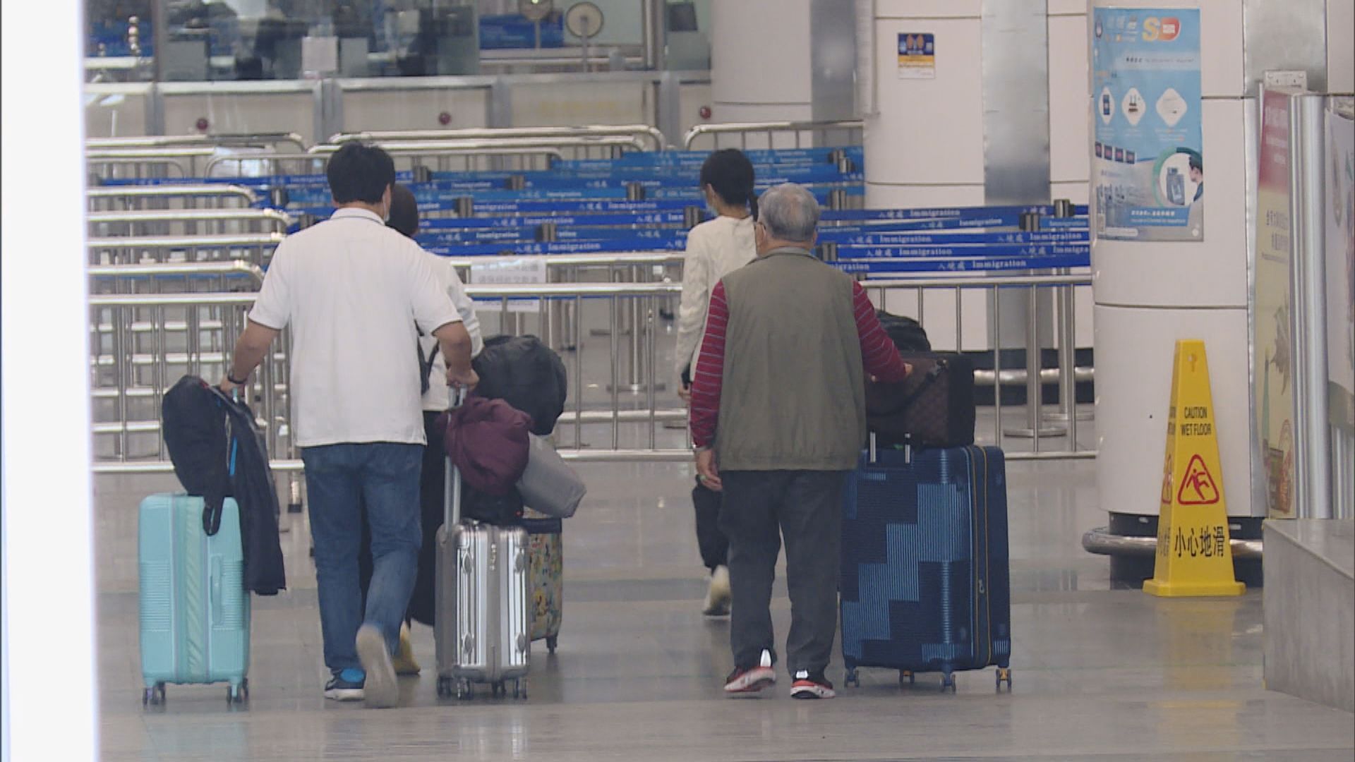 林鄭月娥：中央支持專家對接討論通關　正梳理抗疫資料