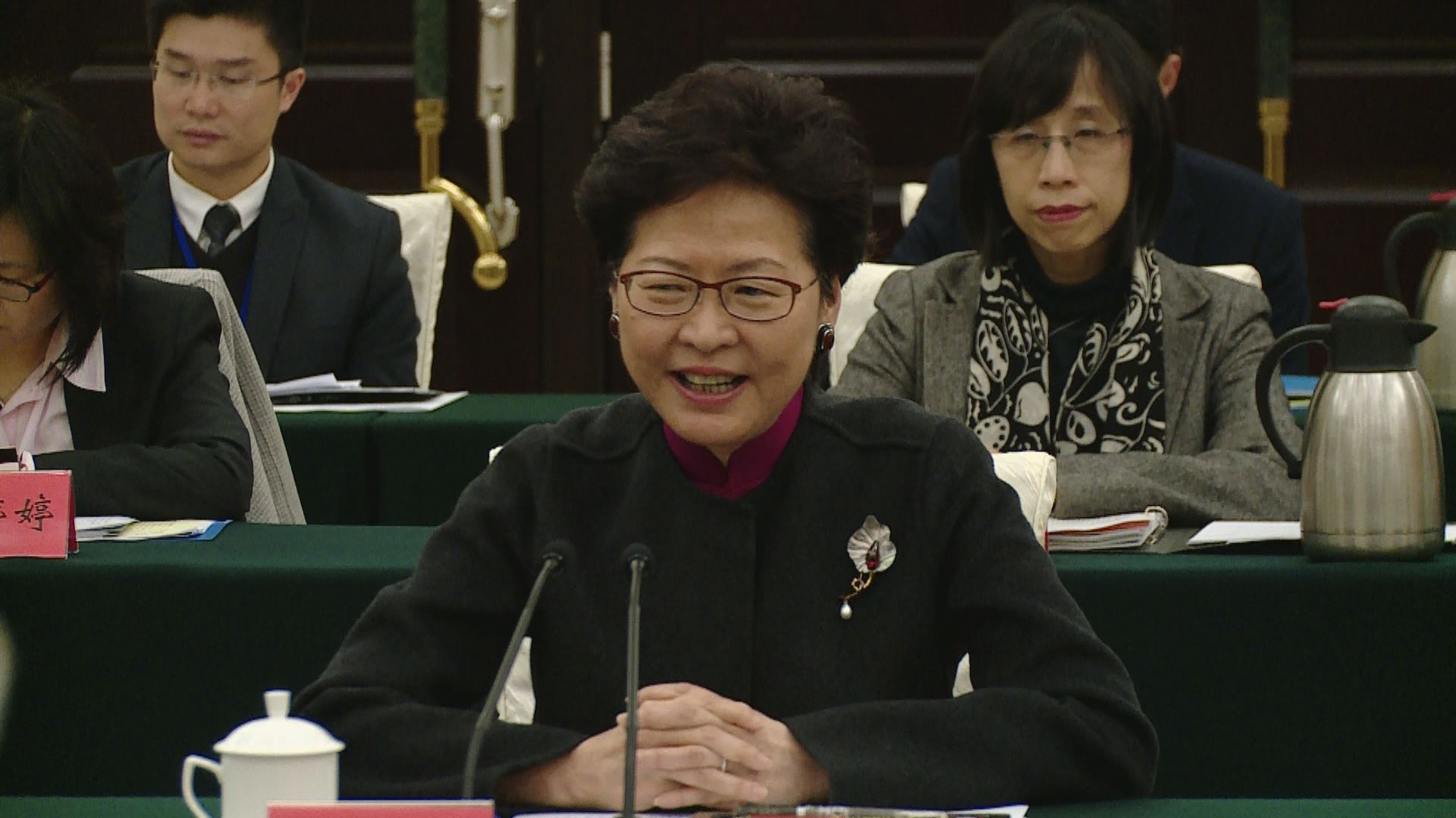 林鄭月娥明出發往北京與相關部委舉行會議