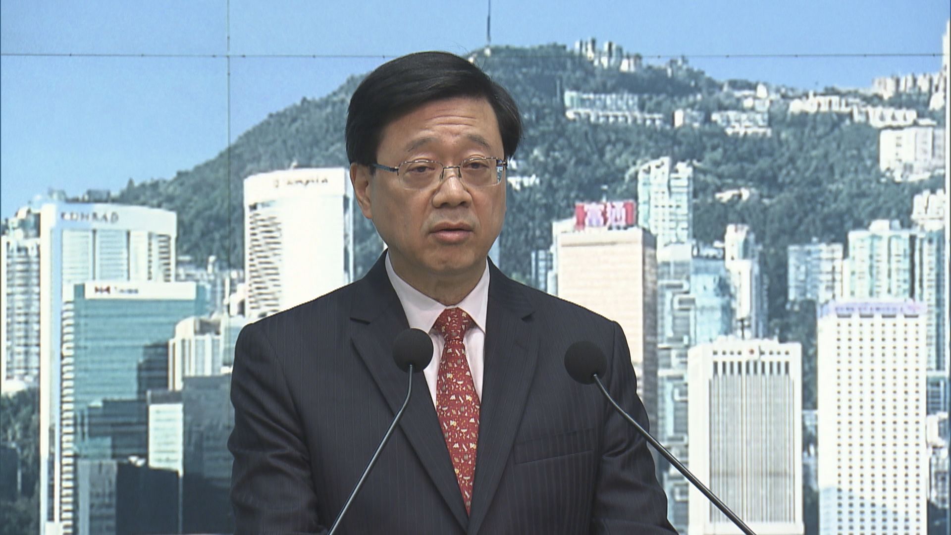 李家超宴請廣東省省長並舉行粵港合作聯席會議