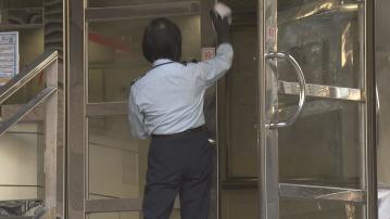 據悉行會通過最低工資檢討 改為一年一檢及引入「可加不減」方程式