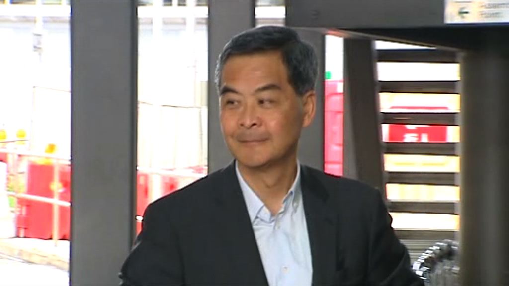 梁振英：勞資雙方未就對沖提可行建議