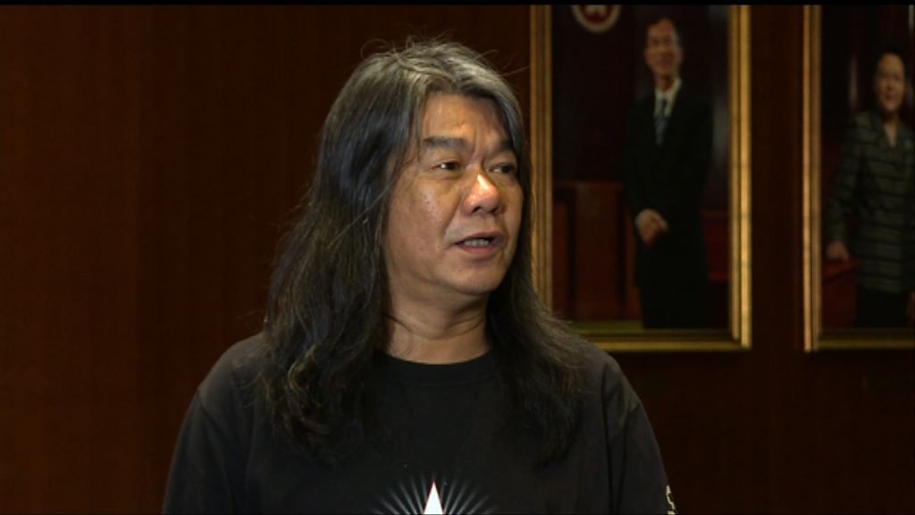 黃毓民梁國雄不獲邀出席特首晚宴