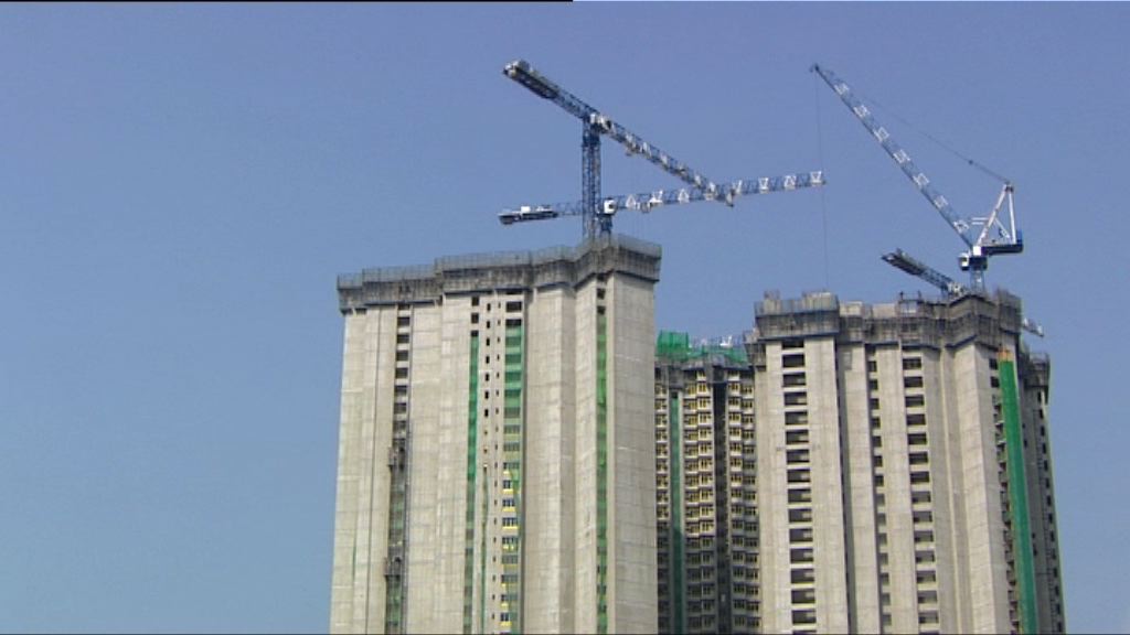林鄭月娥：公私營房屋六四比可調整