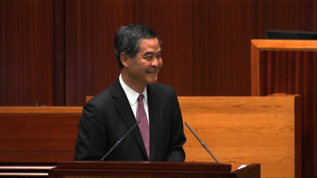 梁振英答問大會總結五年施政