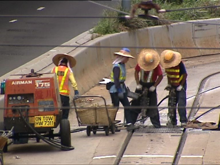 重鋪電車軌中西區改道　有市民感不便
