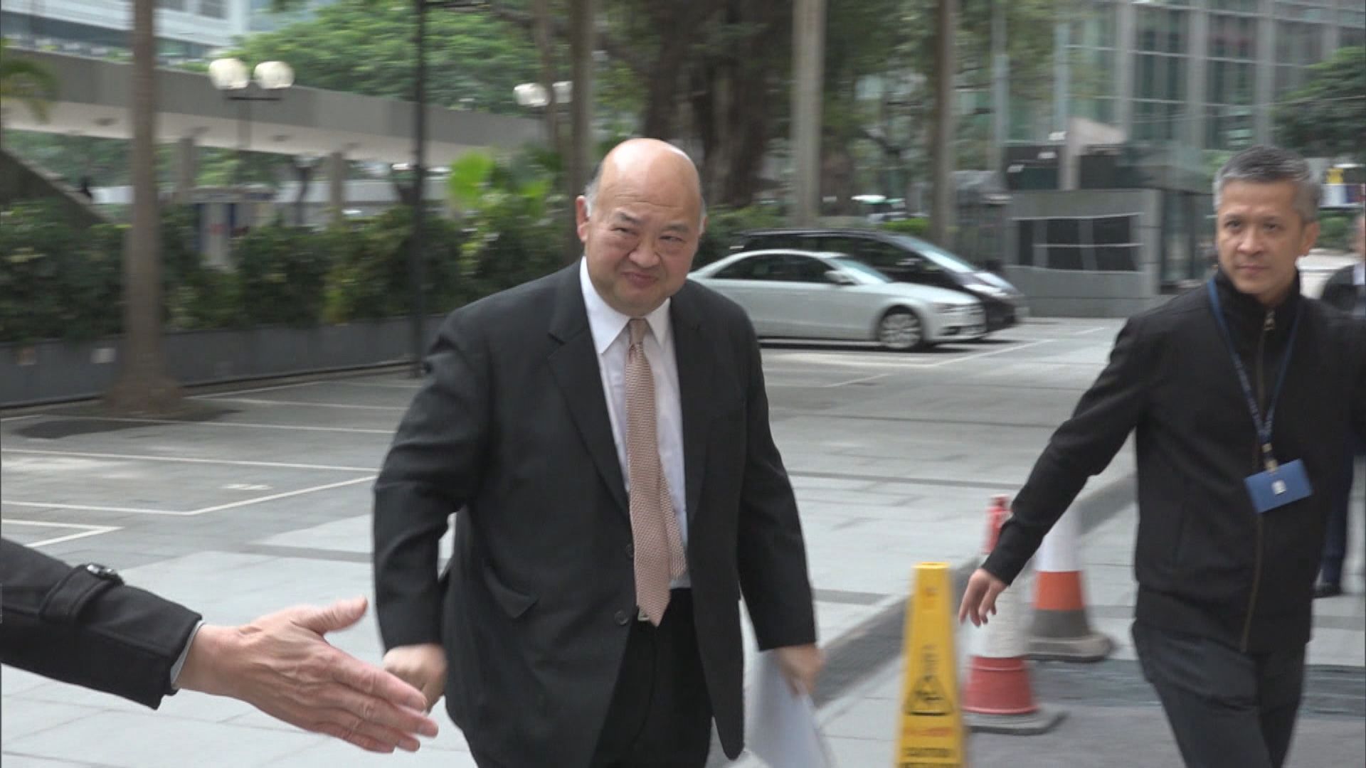 馬道立早上巡視終院受損情況