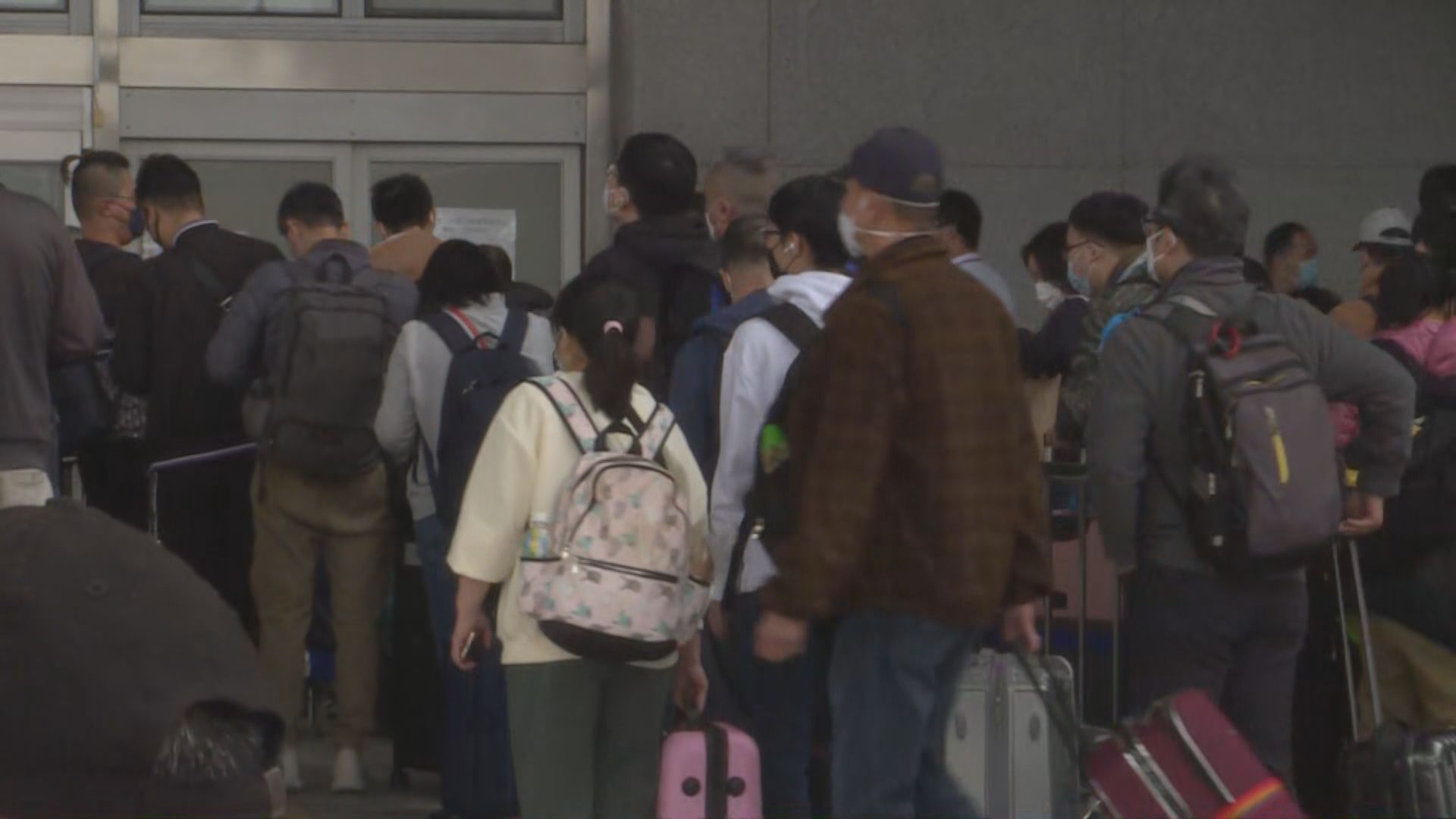 年廿七至年三十陸路口岸過關名額　由5萬增至6.5萬