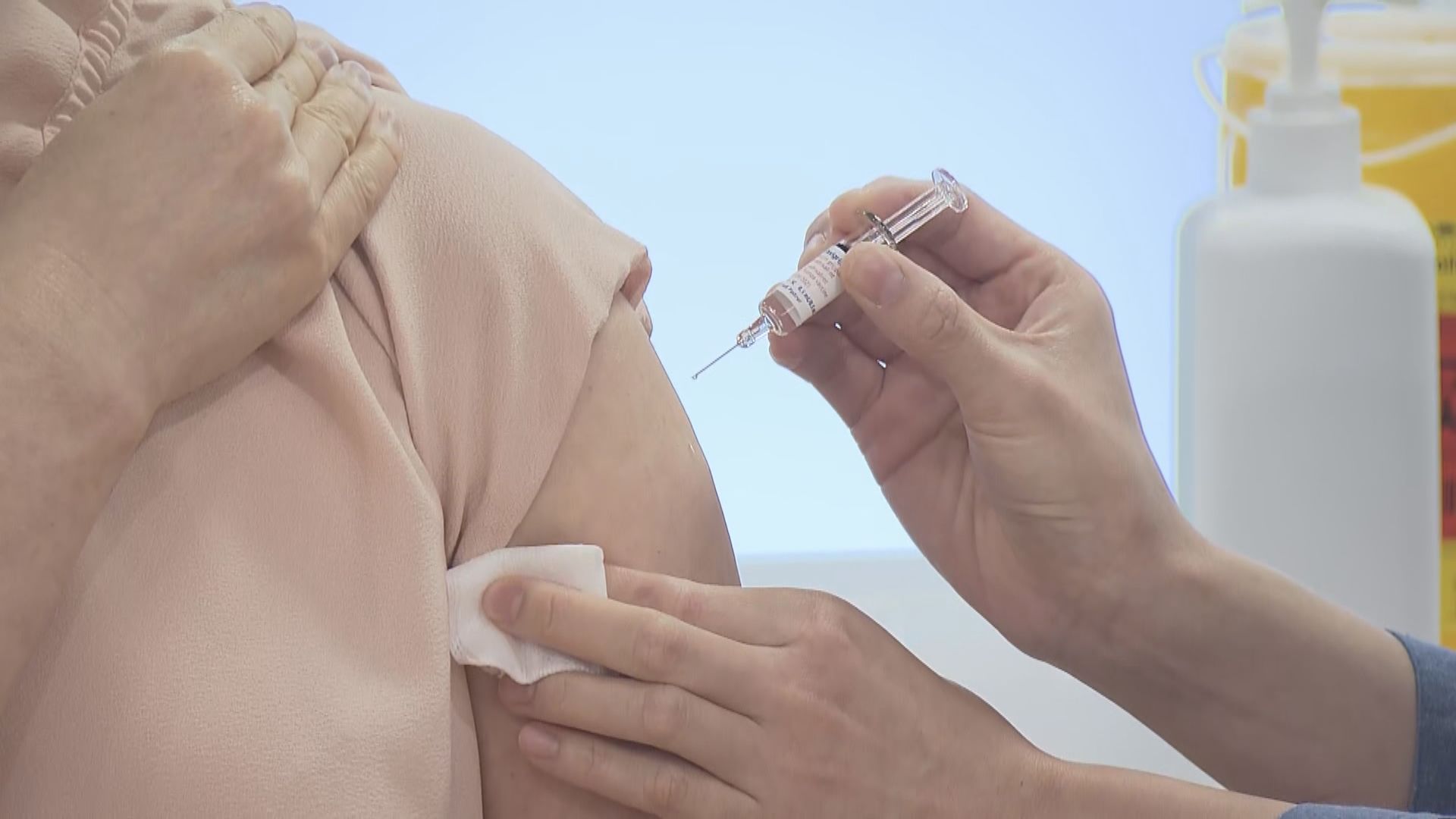 衞生署：會聯絡藥廠增購流感疫苗　但未必如願以償