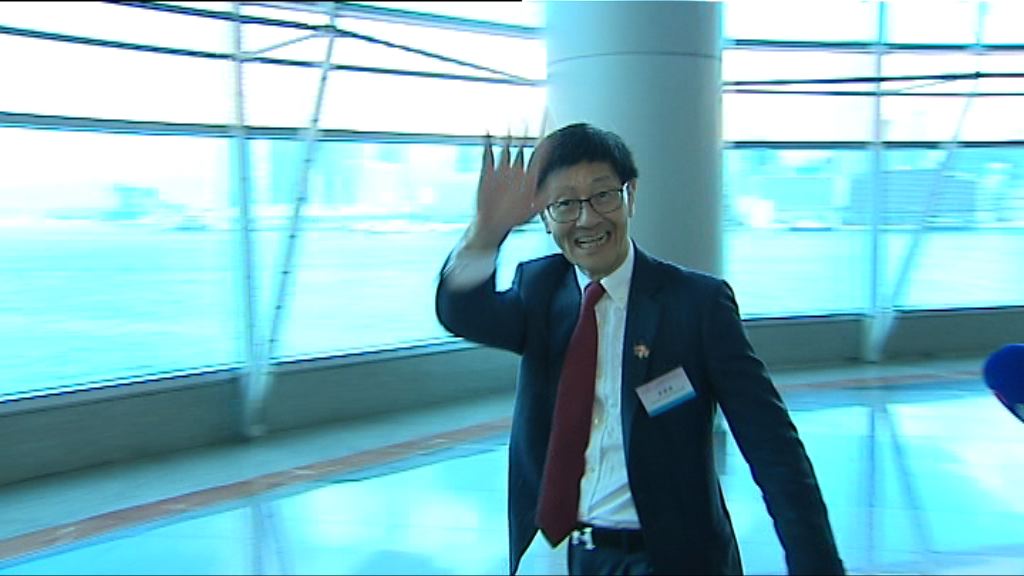 梁國權否認港鐵包庇禮頓