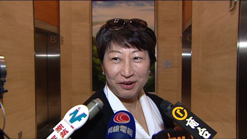 鄭若驊南區物業有三處沒登記改裝