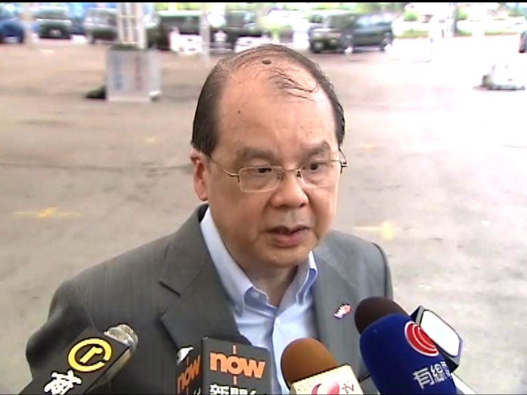 張建宗：訪港旅客下跌或影響就業情況