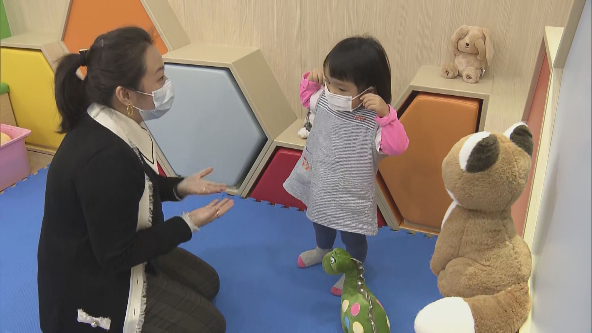 學校停課　家長憂在家「困獸鬥」影響子女心智發展