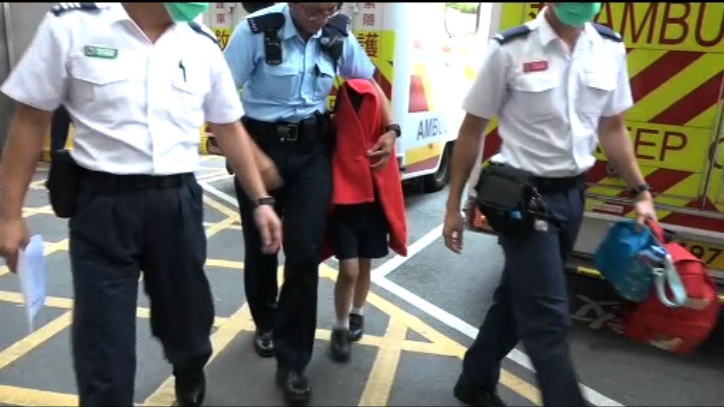 七歲男童疑遭虐待送院 