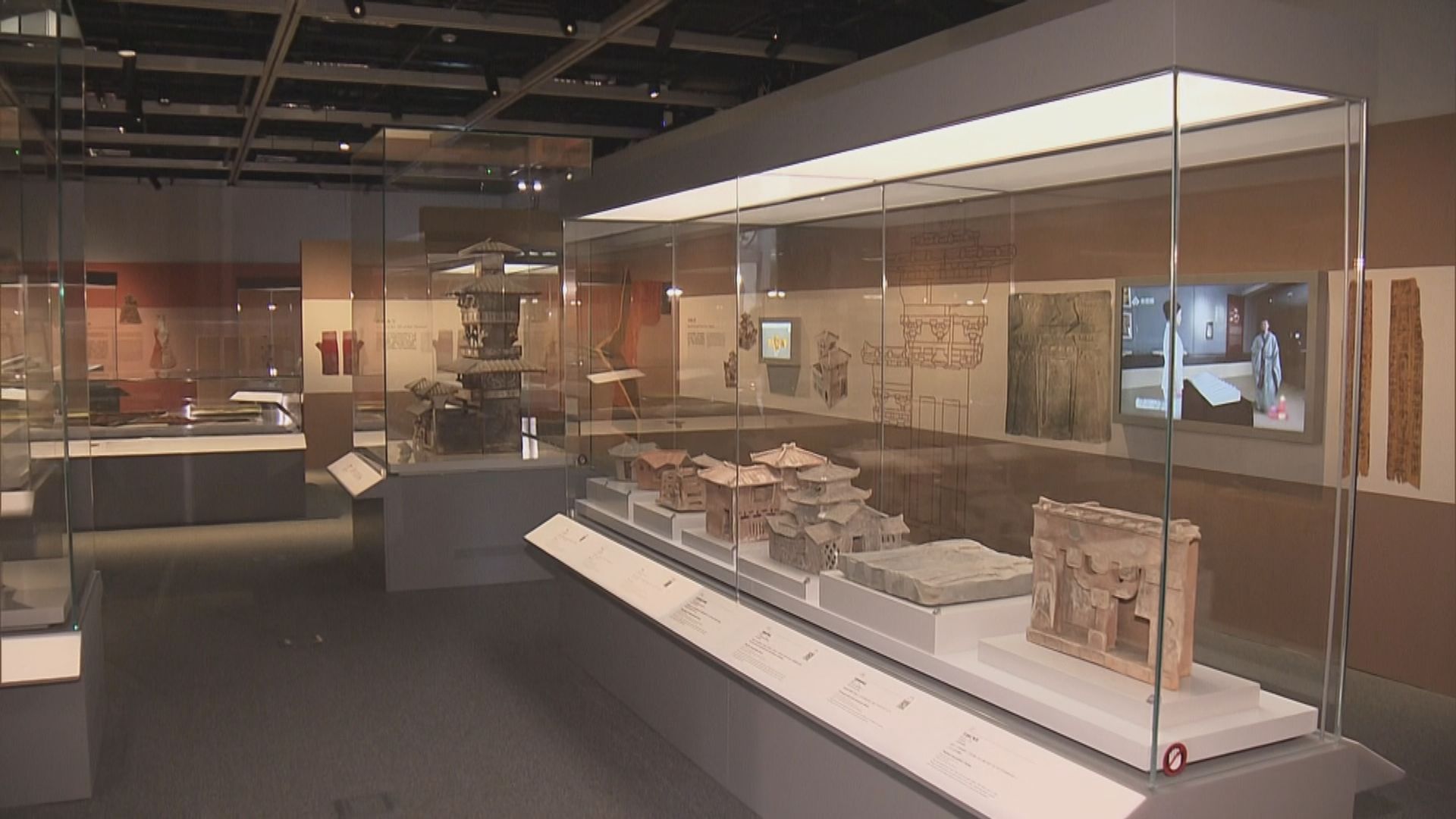 文物探知館展出252件漢朝文物