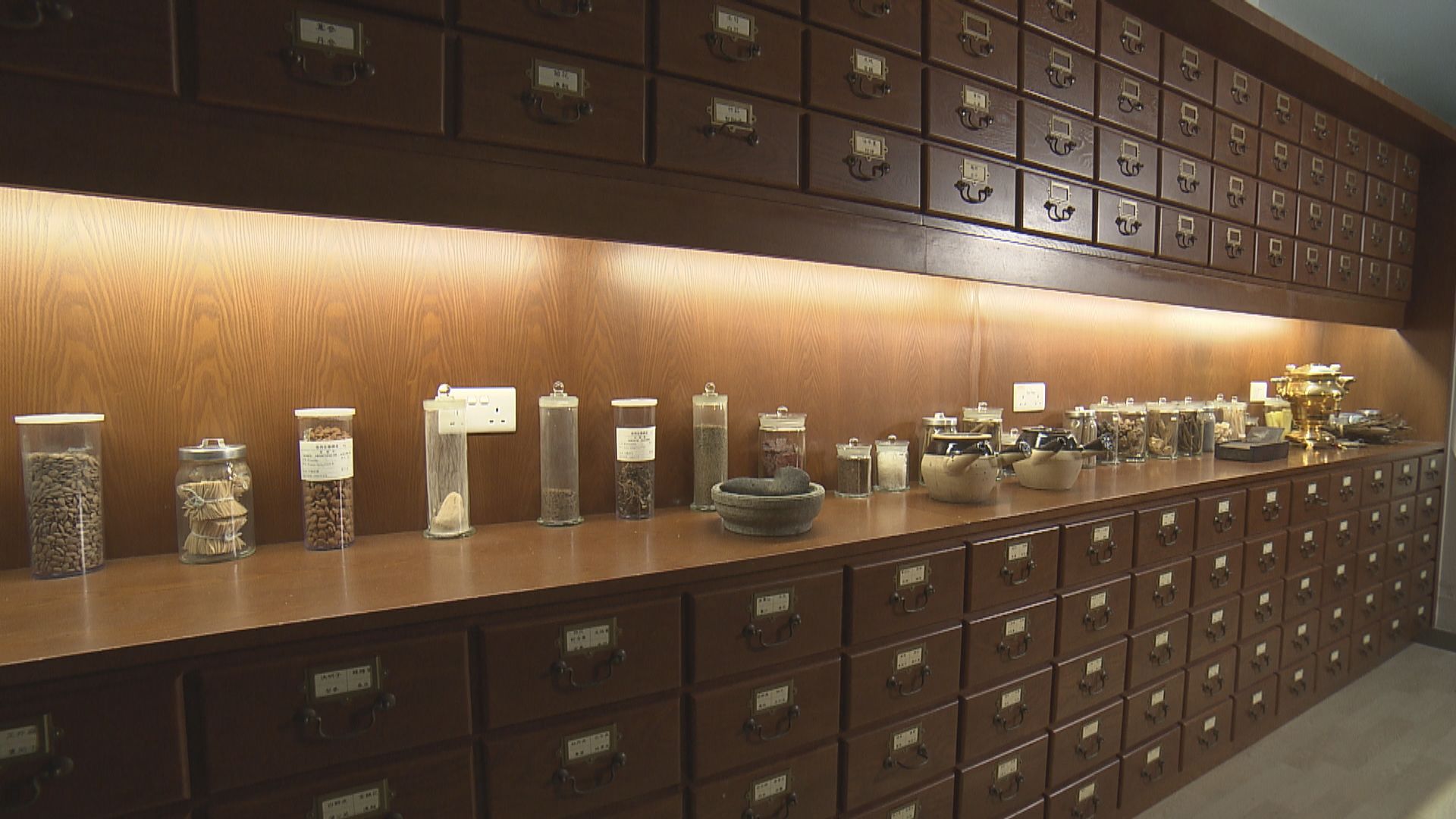 衞生署明年起試行分級分流審批中成藥　加速創新藥和指定優先產品註冊