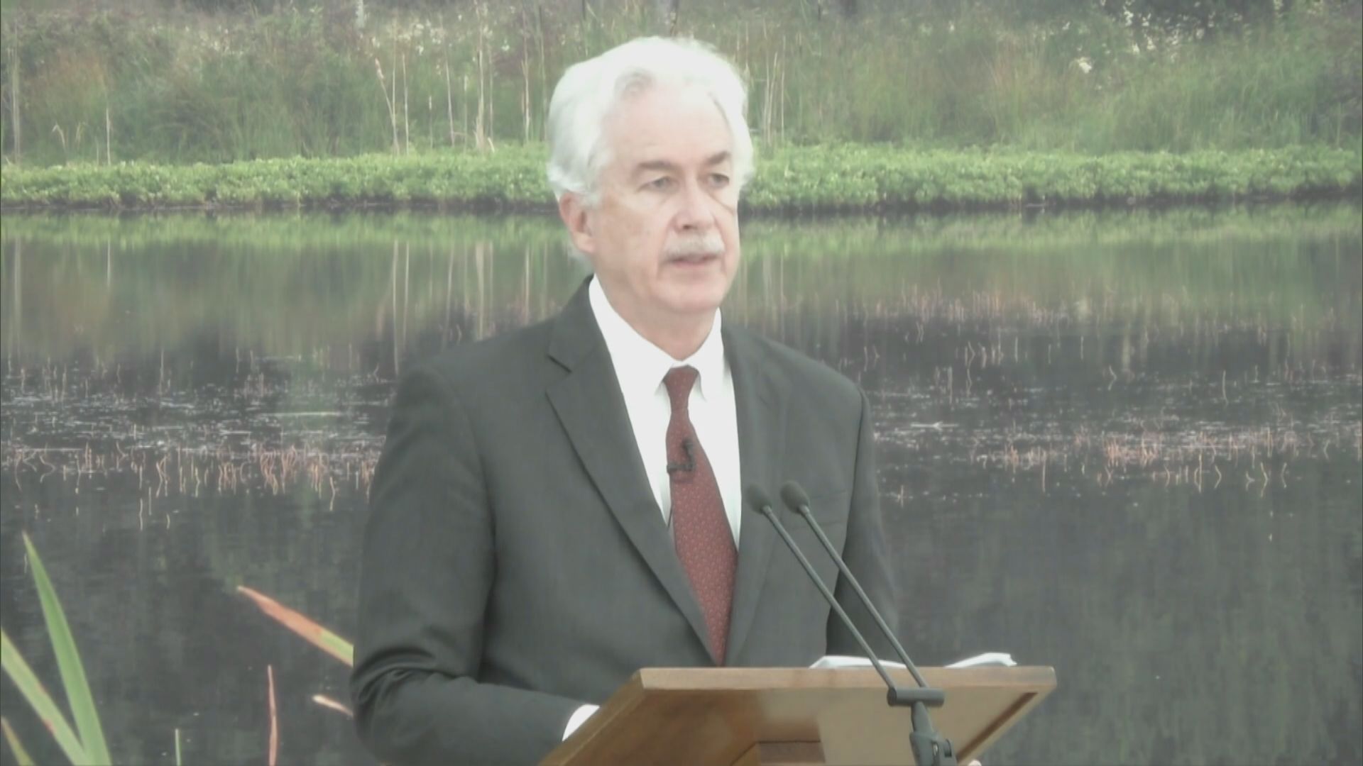 伯恩斯指美中脫勾愚蠢 美國將尋求供應鏈多元化