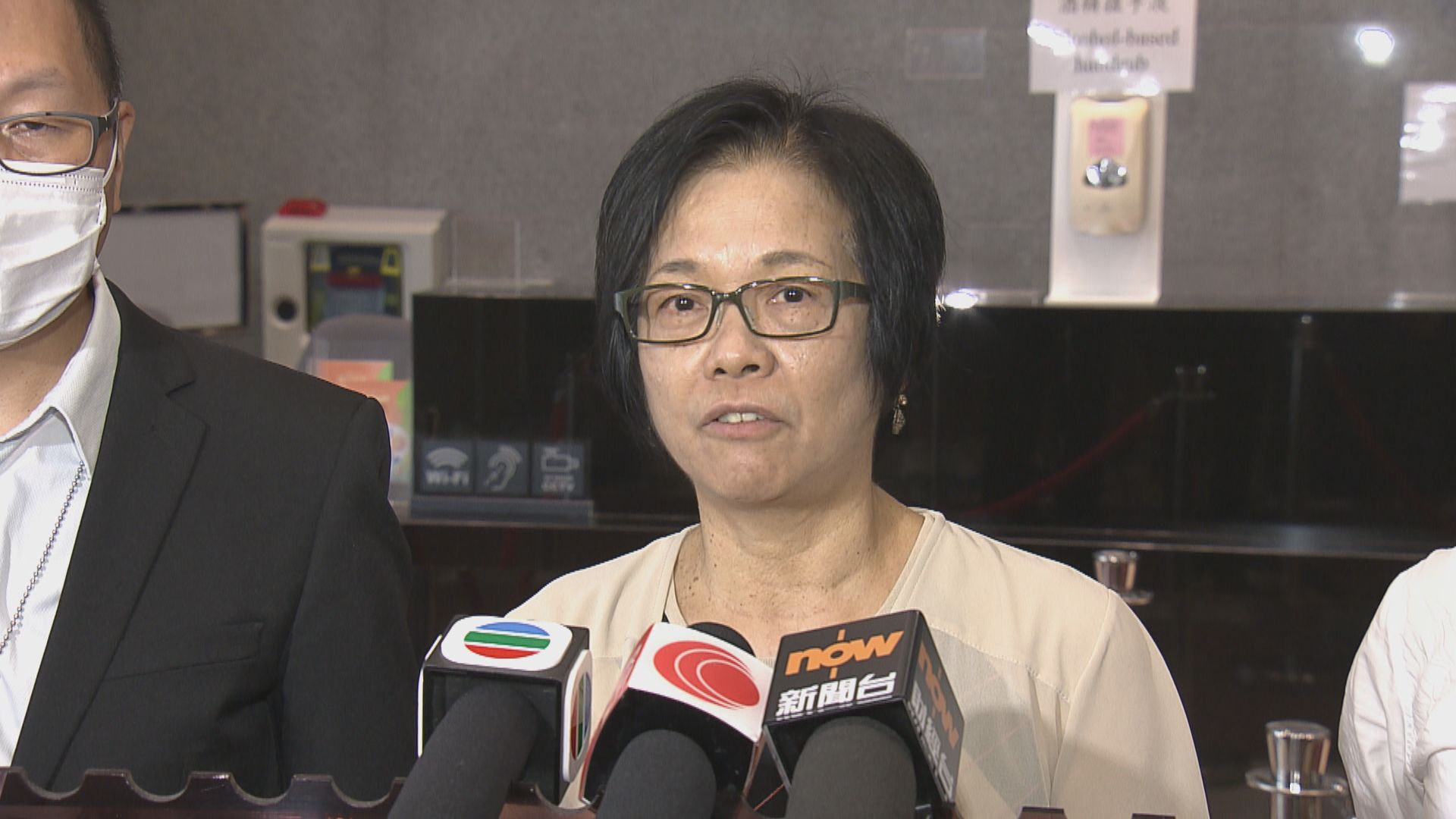 華員會建議所有公務員劃一加薪5.1%