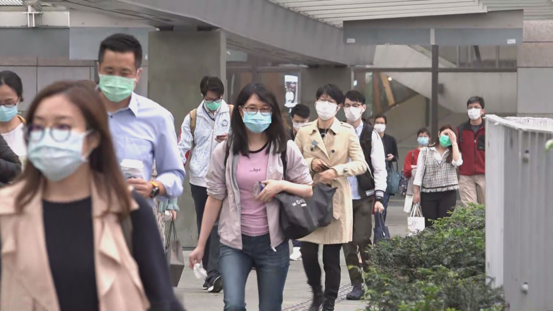 政府指按公務員規則和規例處理違誓問題