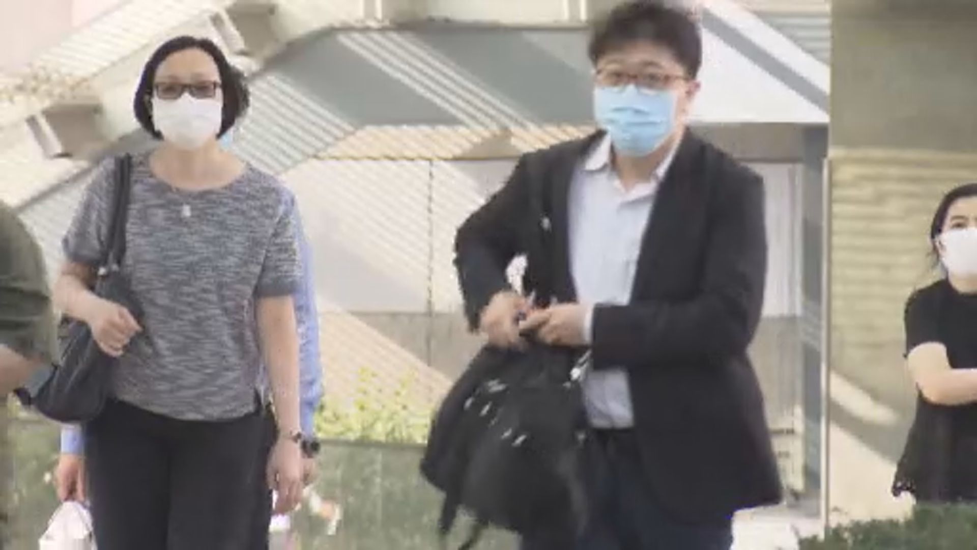 消息指公務員薪酬趨勢淨指標介乎2.87%至4.65%