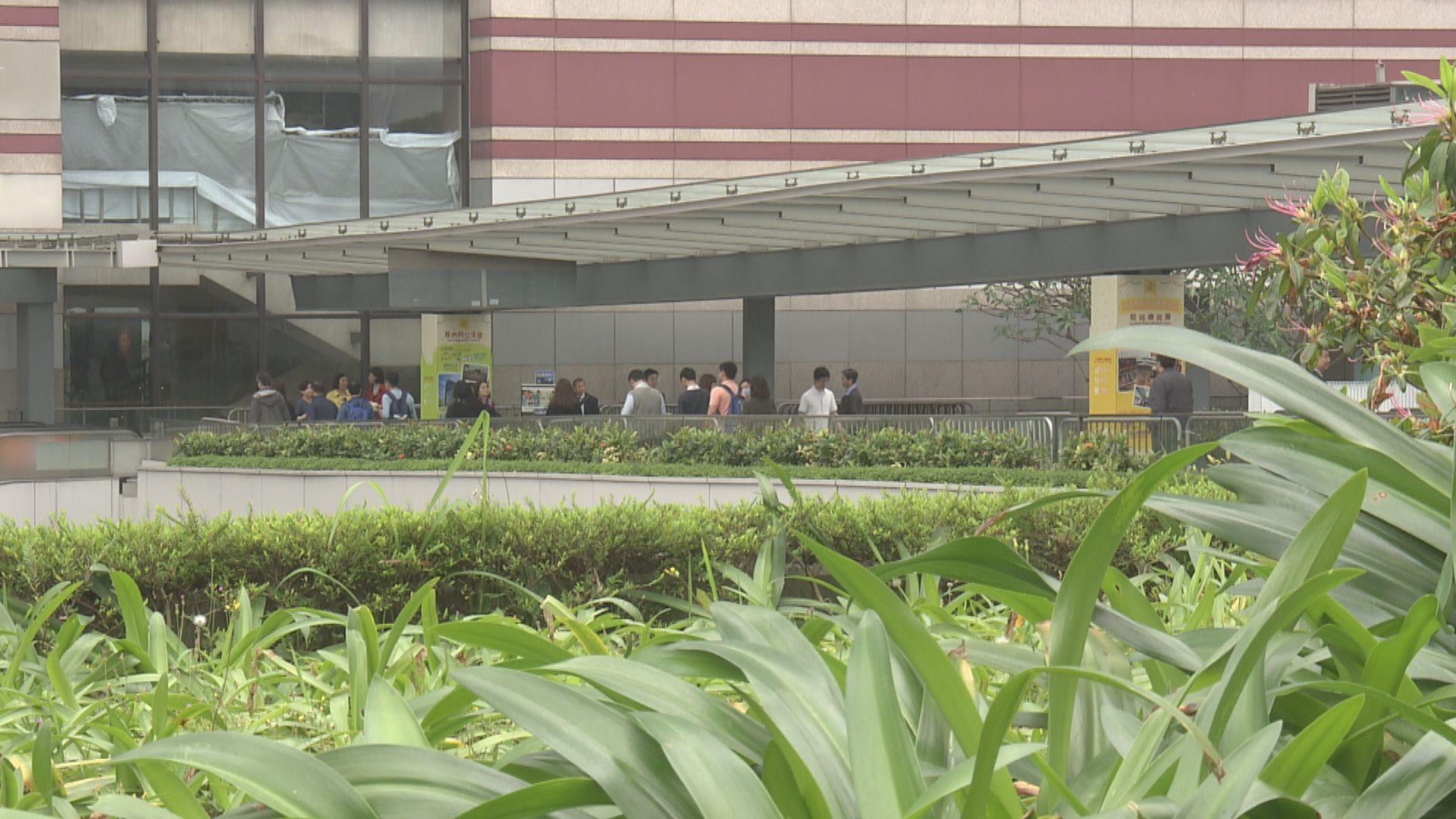 公務員周二起按運作需要輪流在家工作