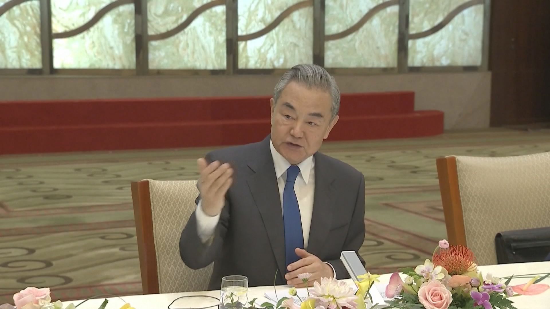 王毅晤非洲國家駐華使節　指要加強合作反對強權政治