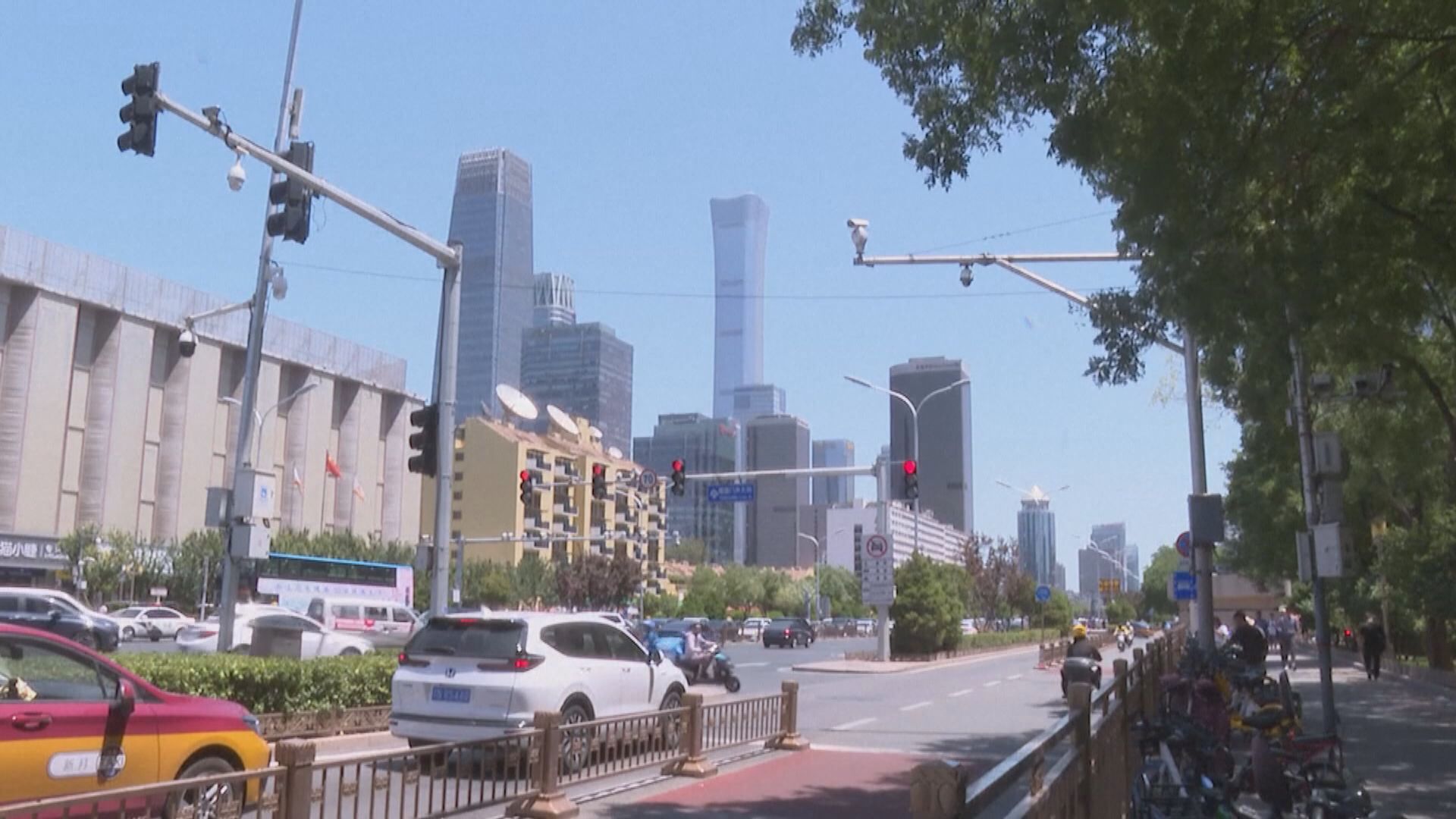 中國據報收緊頂尖人工智能人才出境限制　家屬納入限制範圍
