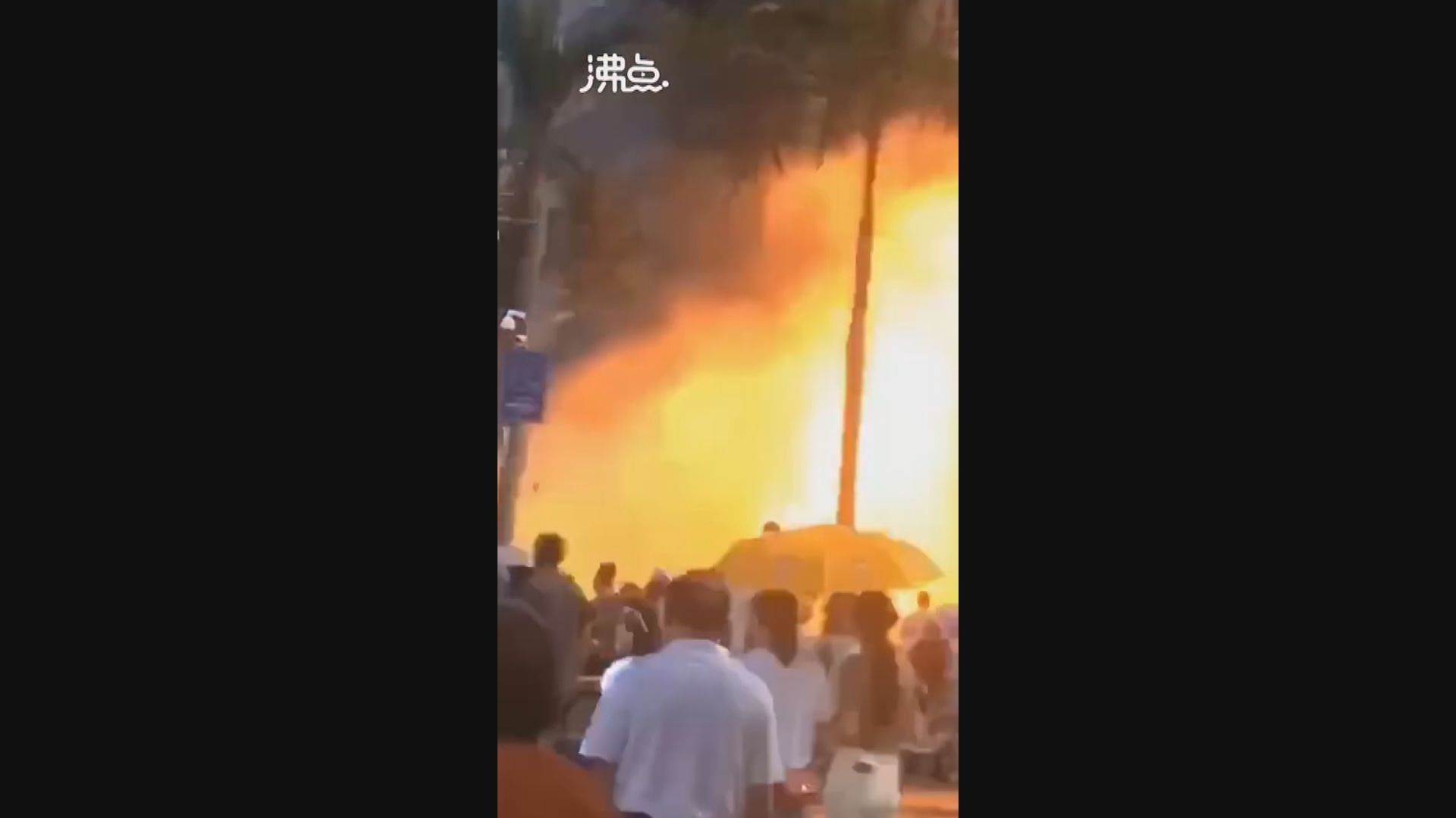 珠海一間酒店附近有煤氣爆炸三人傷