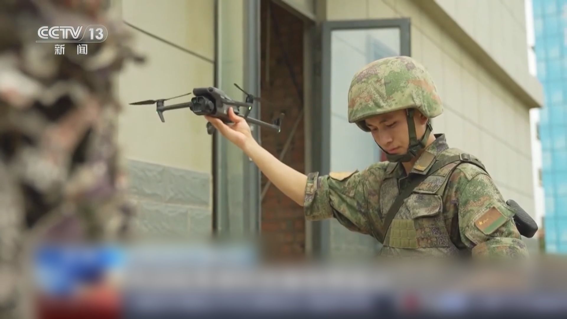 解放軍陸軍展開無人機攻守訓練　提升反制打擊能力