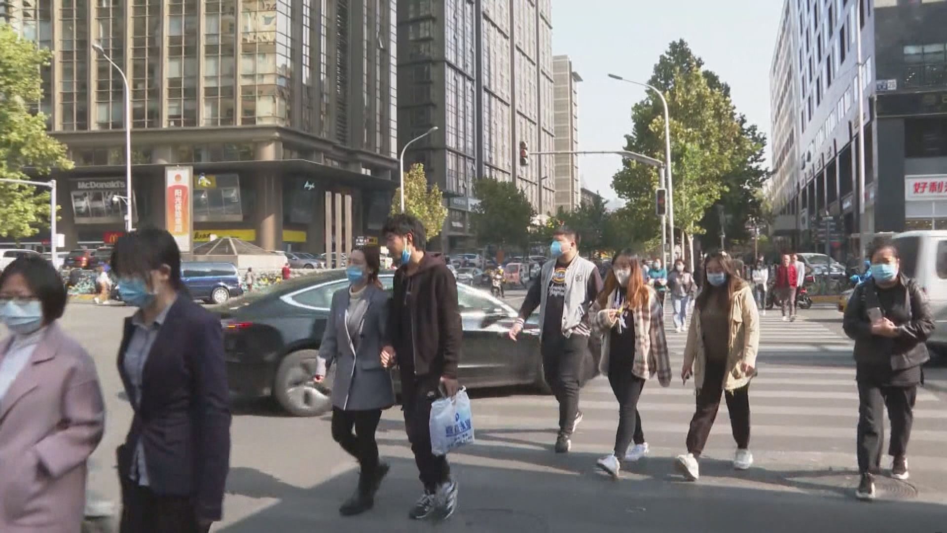 人行劉世錦：中國經濟或出現類滯脹　料第4季經濟增速或低於4%