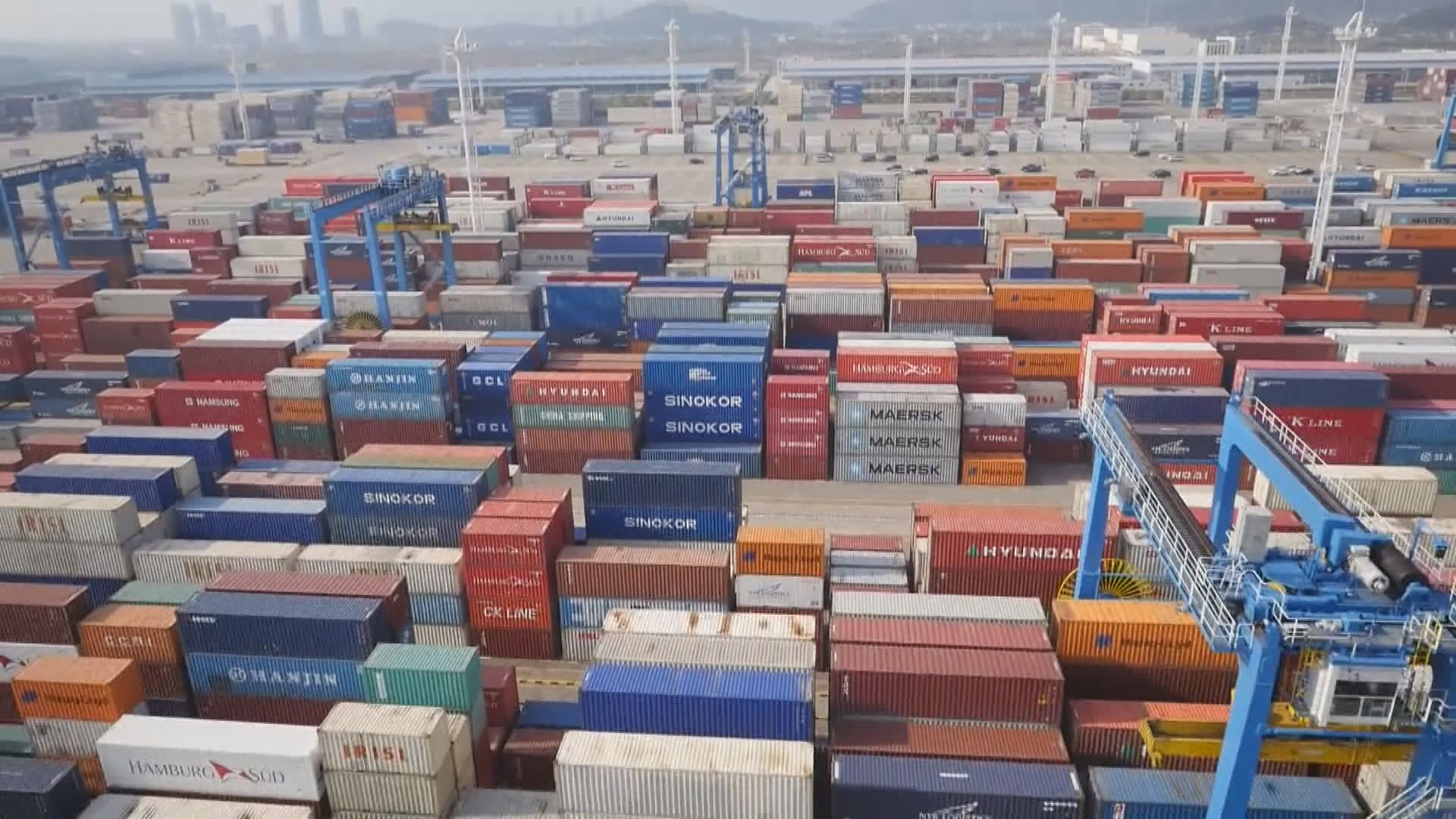 內地10月出口錄得逾一年半以來最大增幅