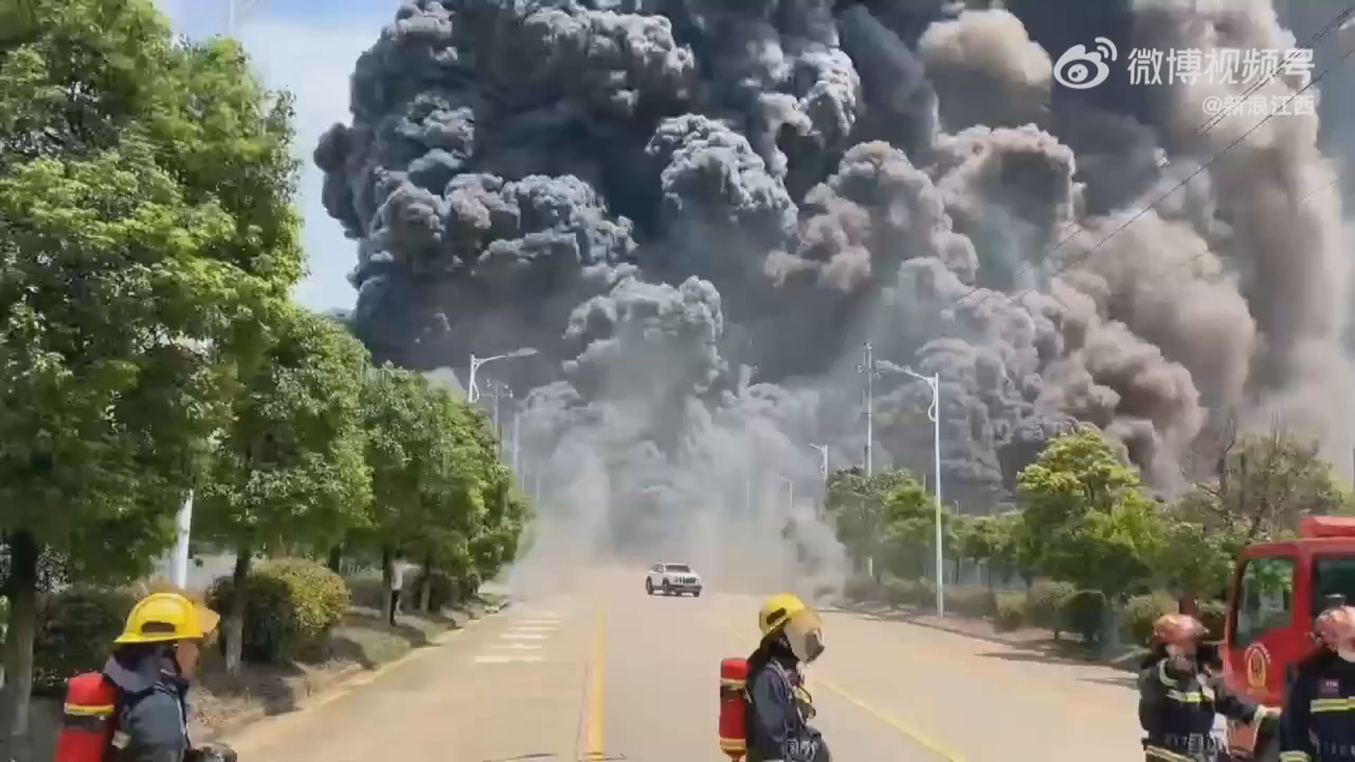 江西化工廠火災 暫無人傷亡