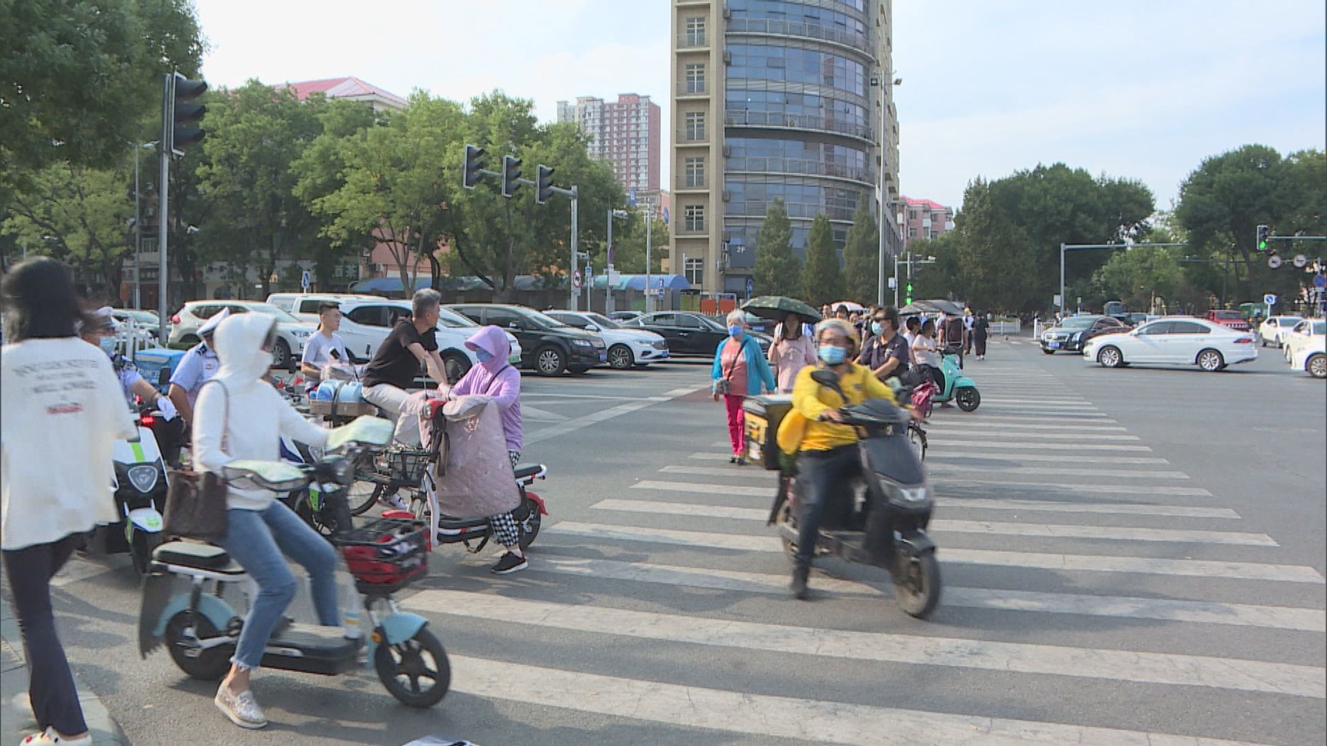 花旗和摩通上調中國今年經濟增長預測至5%