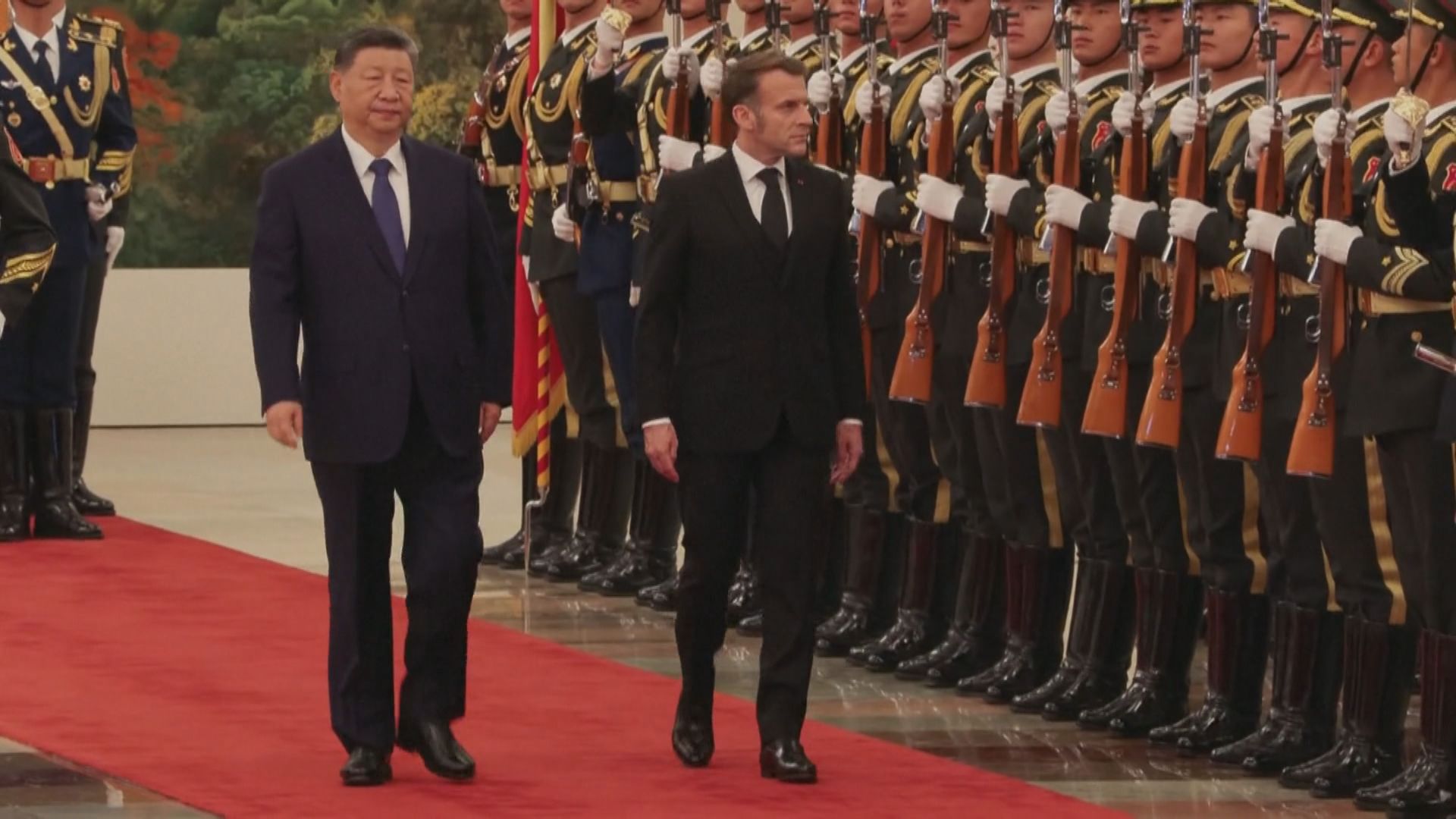 國家主席習近平會見到訪的法國總統馬克龍