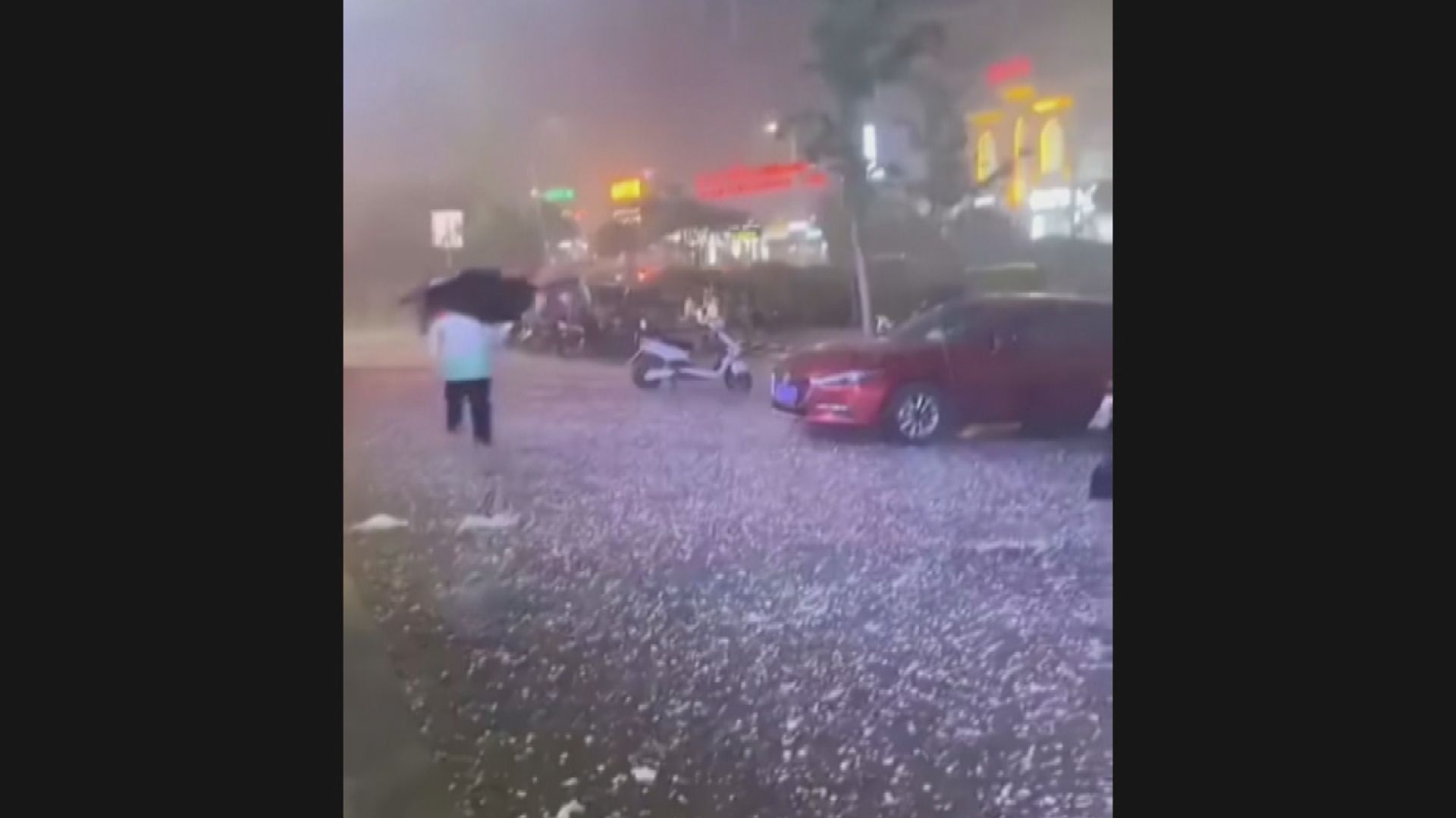 江蘇省出現冰雹強風極端天氣　最少十一人死