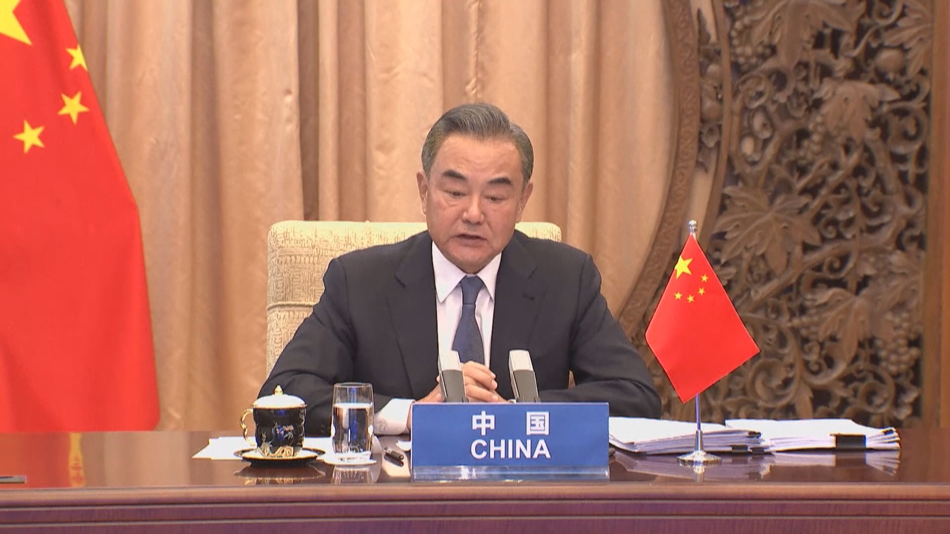 王毅重申香港事務是中國內政