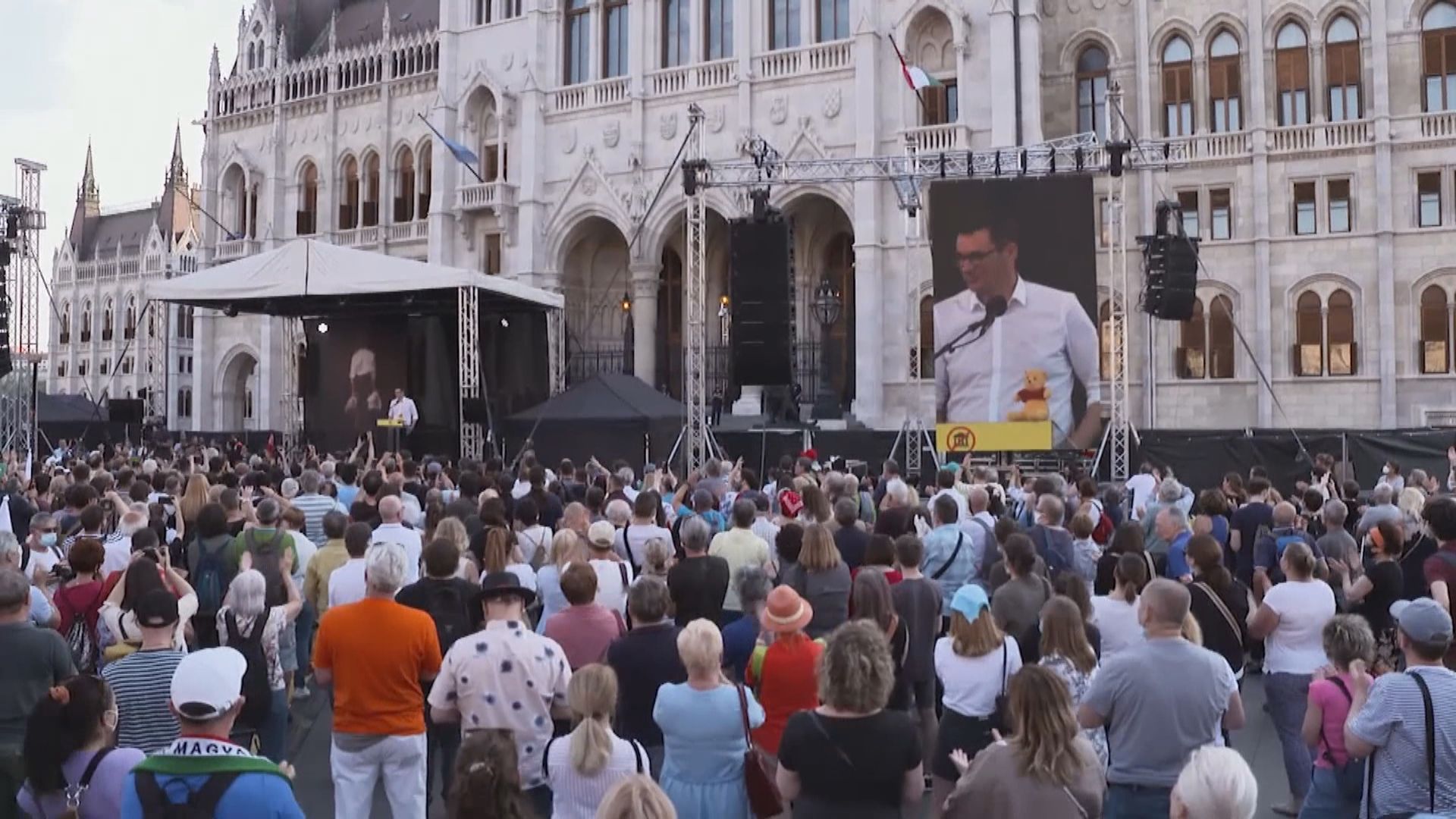 匈牙利總理幕僚稱會將復旦大學建分校計劃交給民眾公投