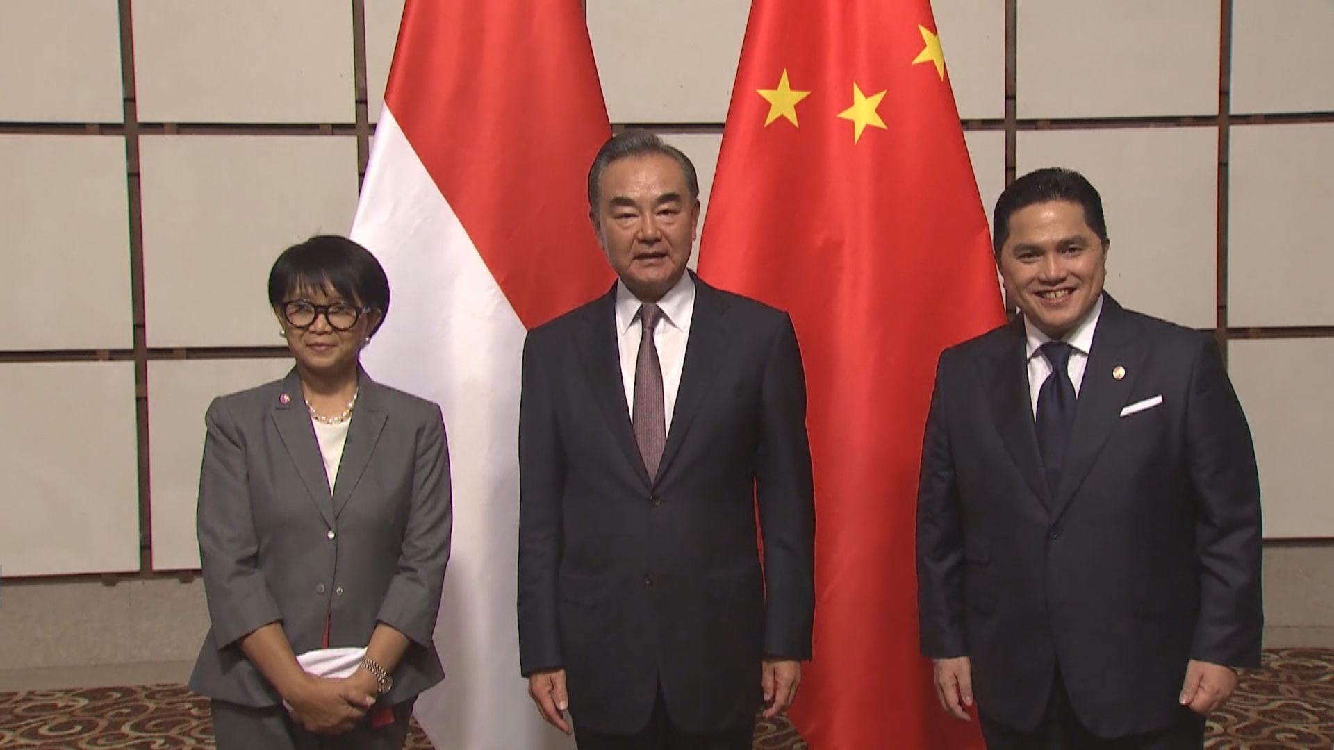 王毅晤印尼外長宣布建立快捷通道